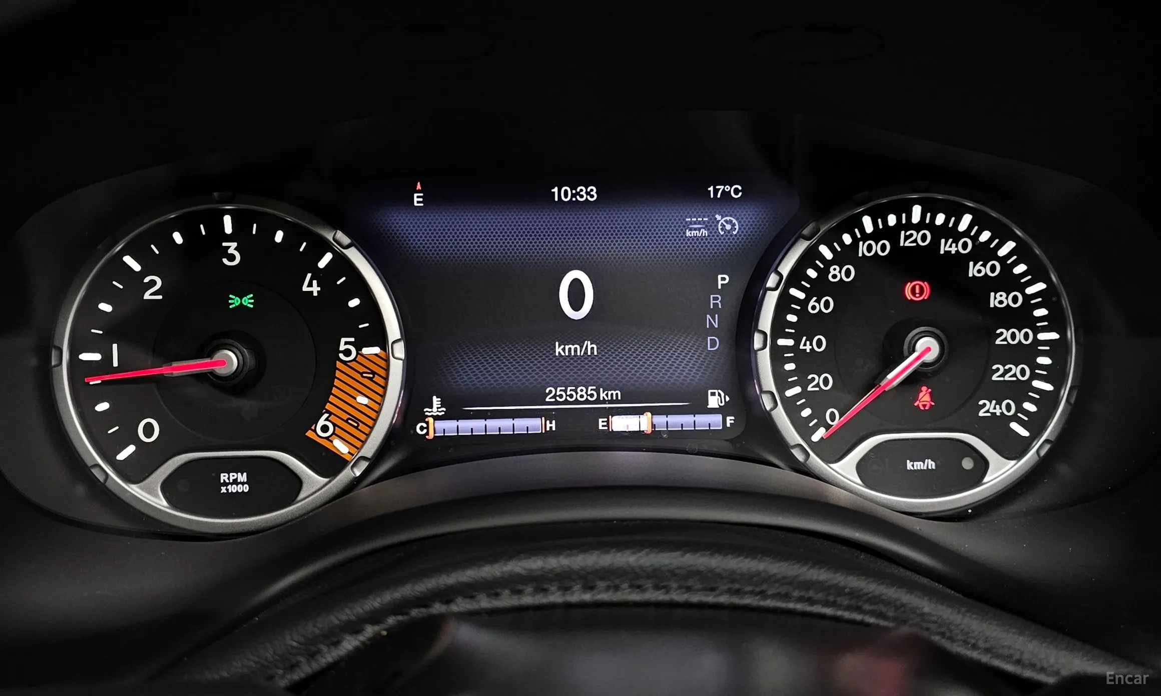 Jeep Renegade превью 8