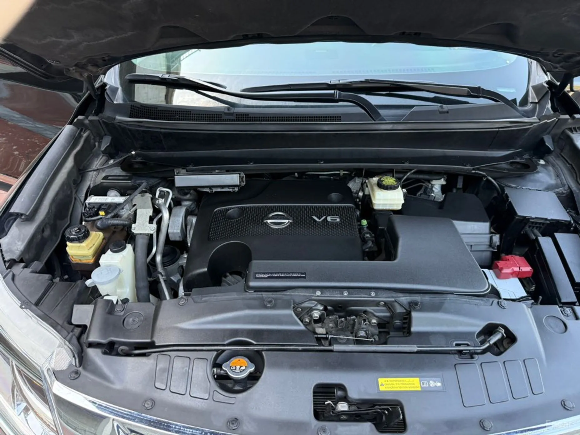 Nissan Pathfinder Gen 4 превью 15