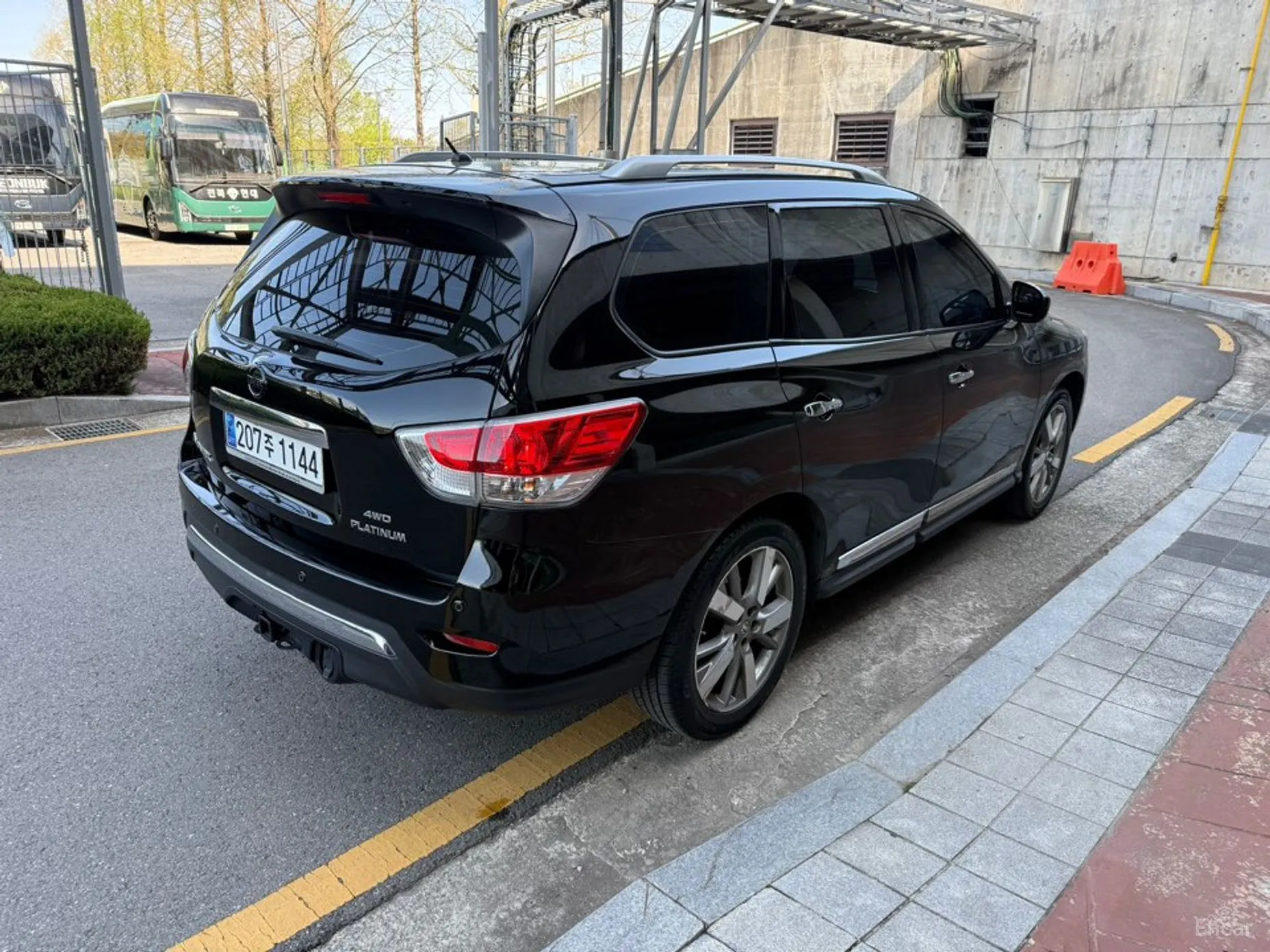 Nissan Pathfinder Gen 4 превью 6