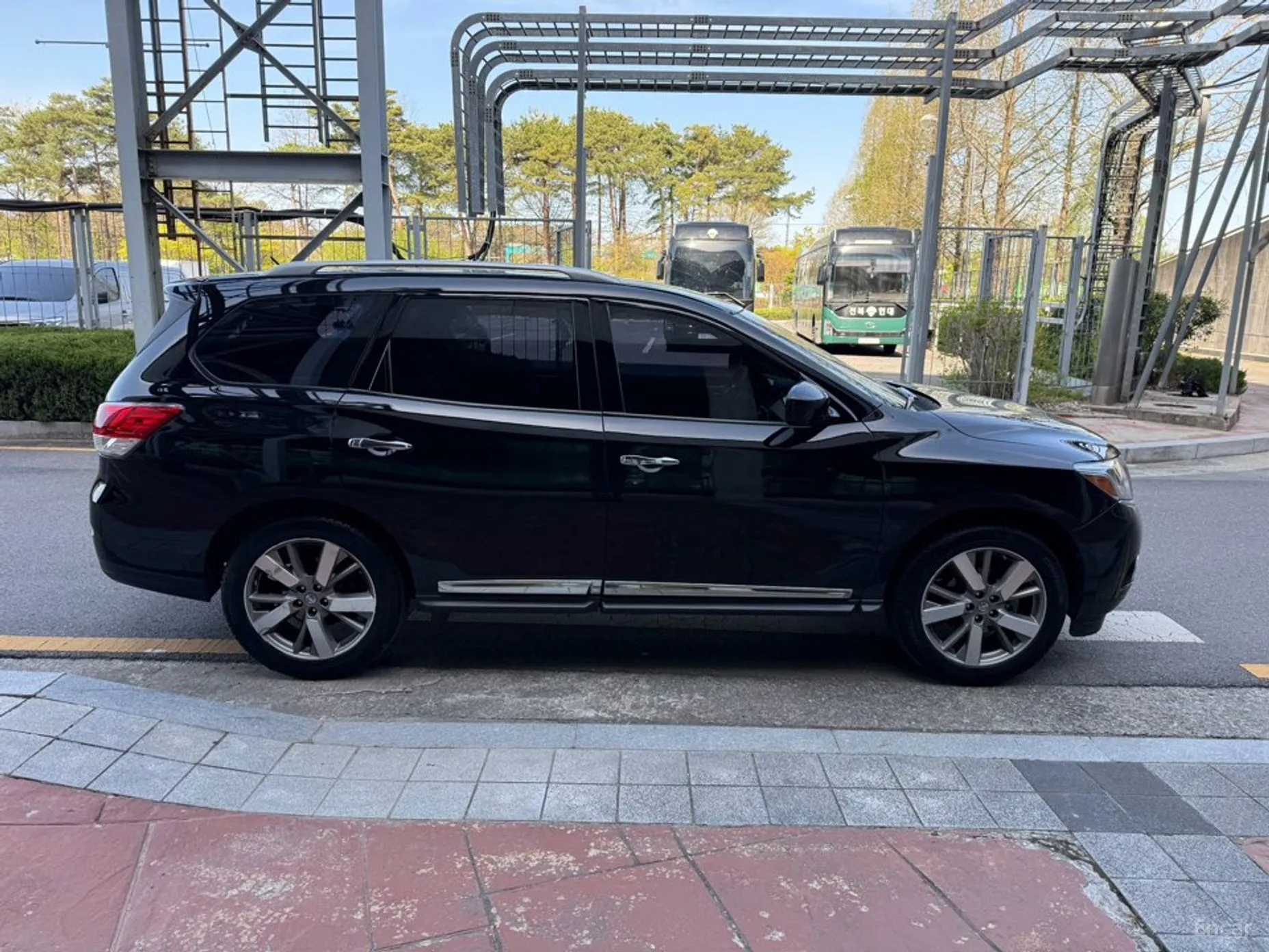 Nissan Pathfinder Gen 4 превью 7