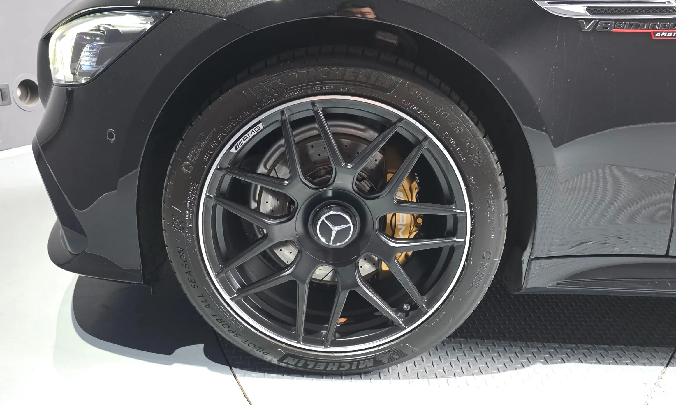 Mercedes Benz AMG GT превью 5
