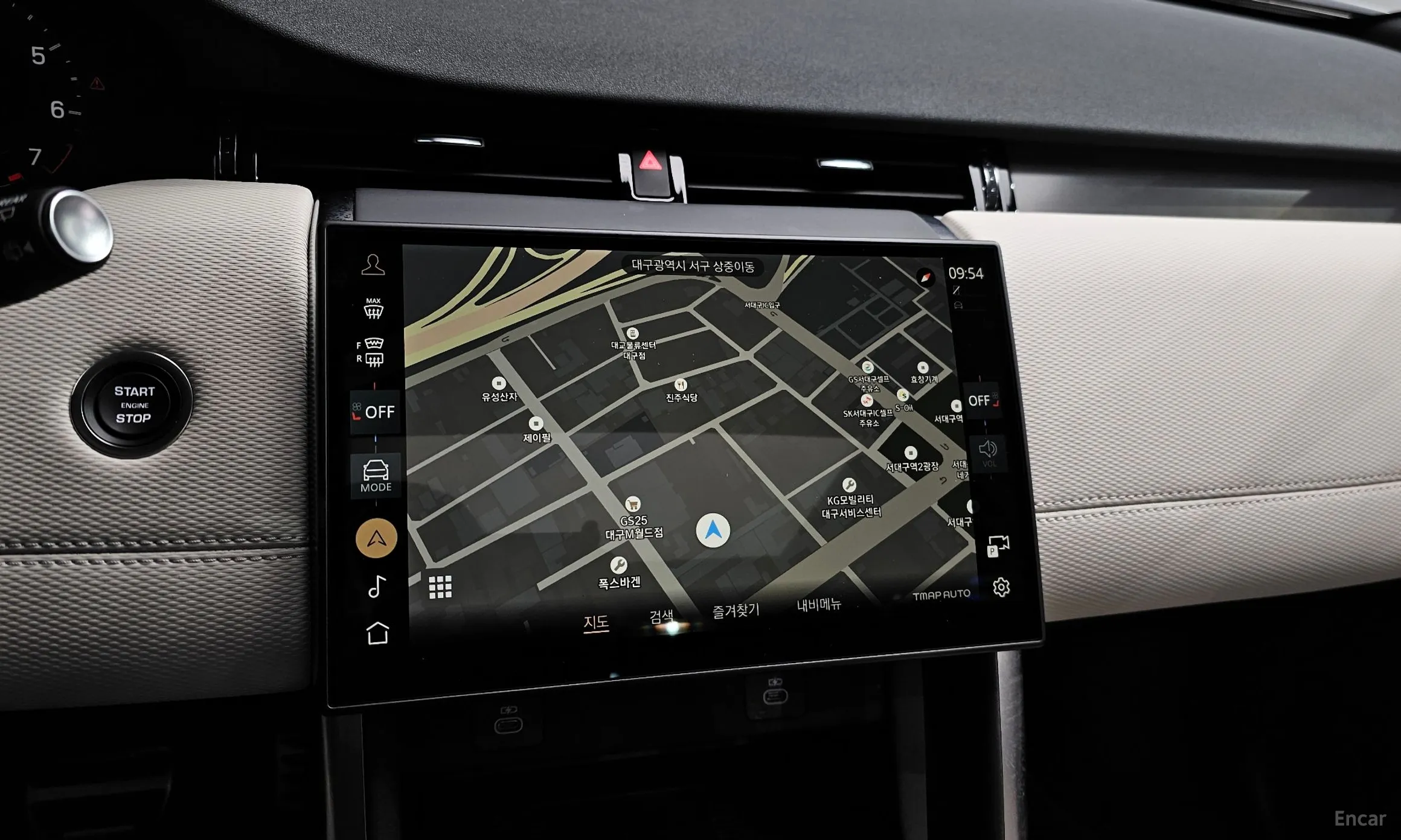 Land Rover Discovery Sports превью 12