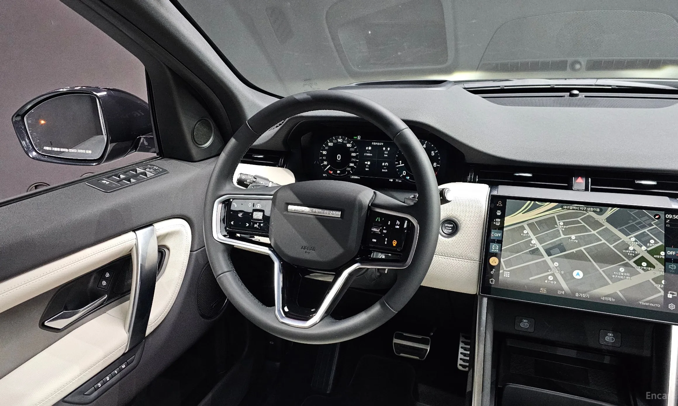 Land Rover Discovery Sports превью 14