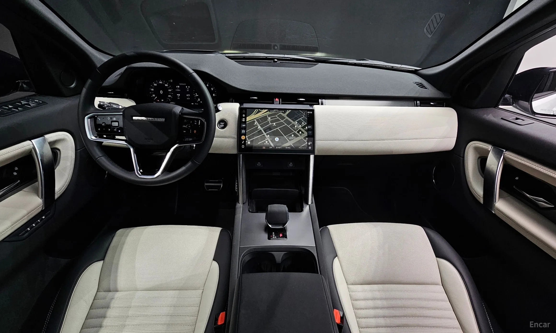 Land Rover Discovery Sports превью 7