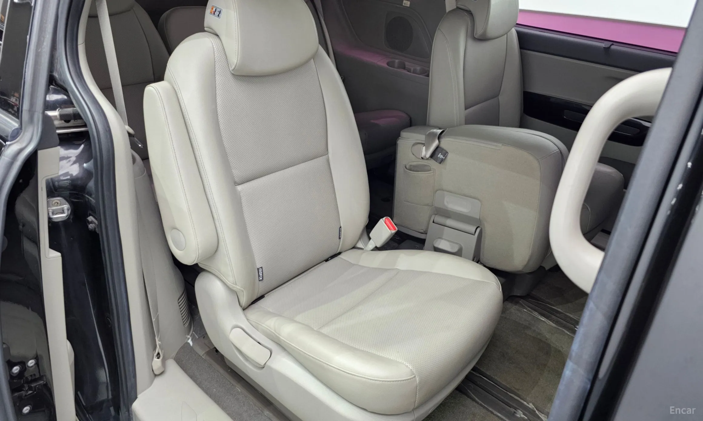 Kia Carnival превью 11