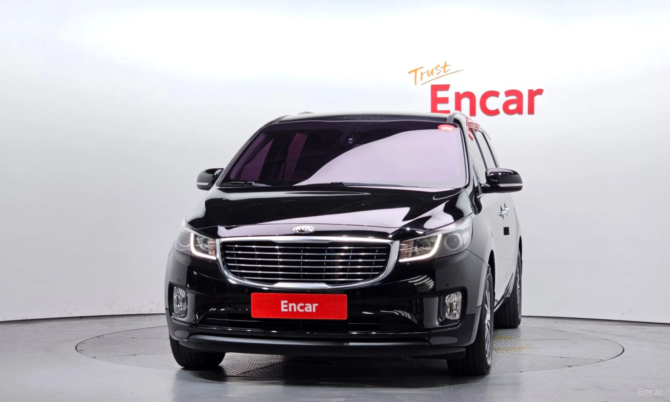 Kia Carnival превью 3