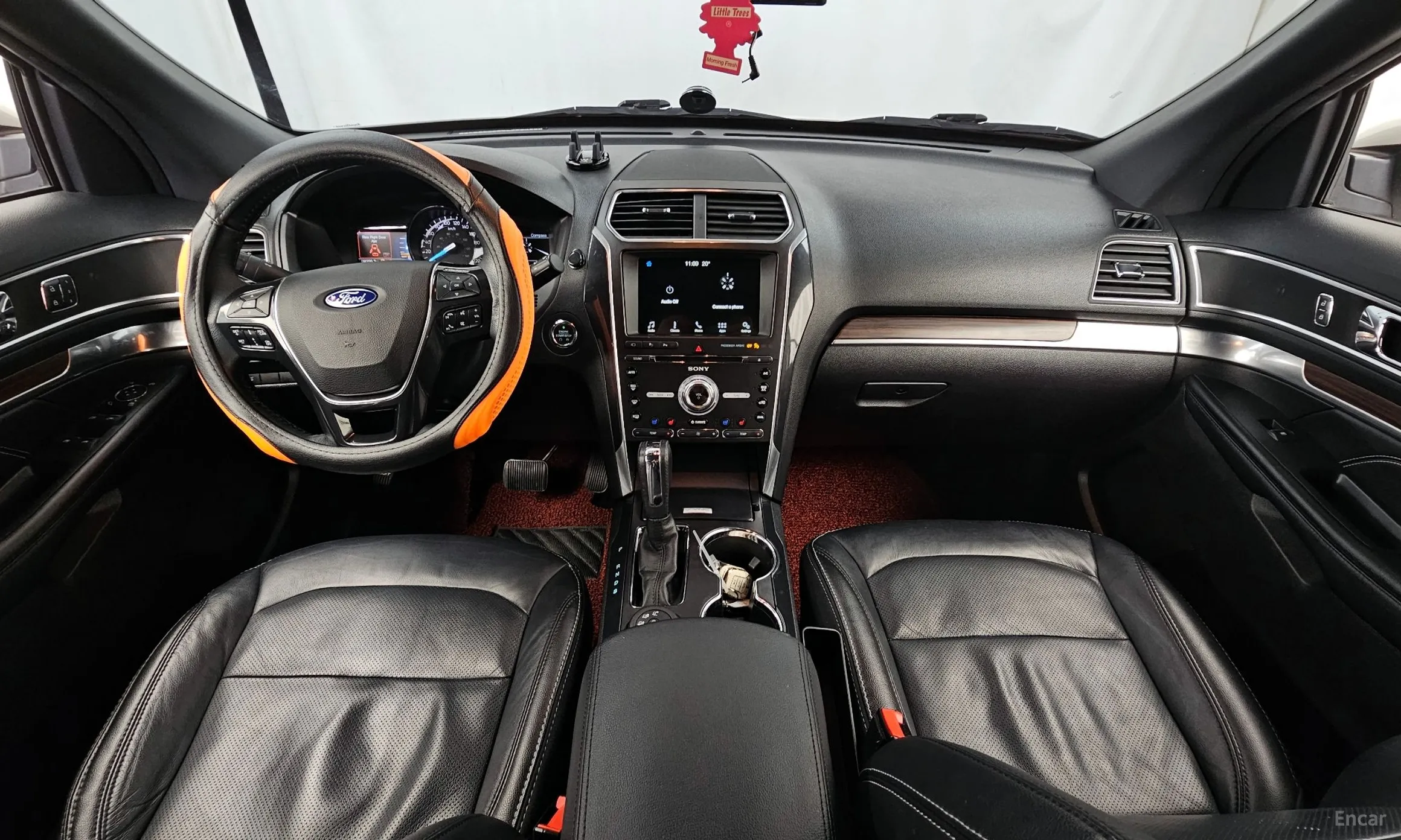 Ford Explorer превью 7