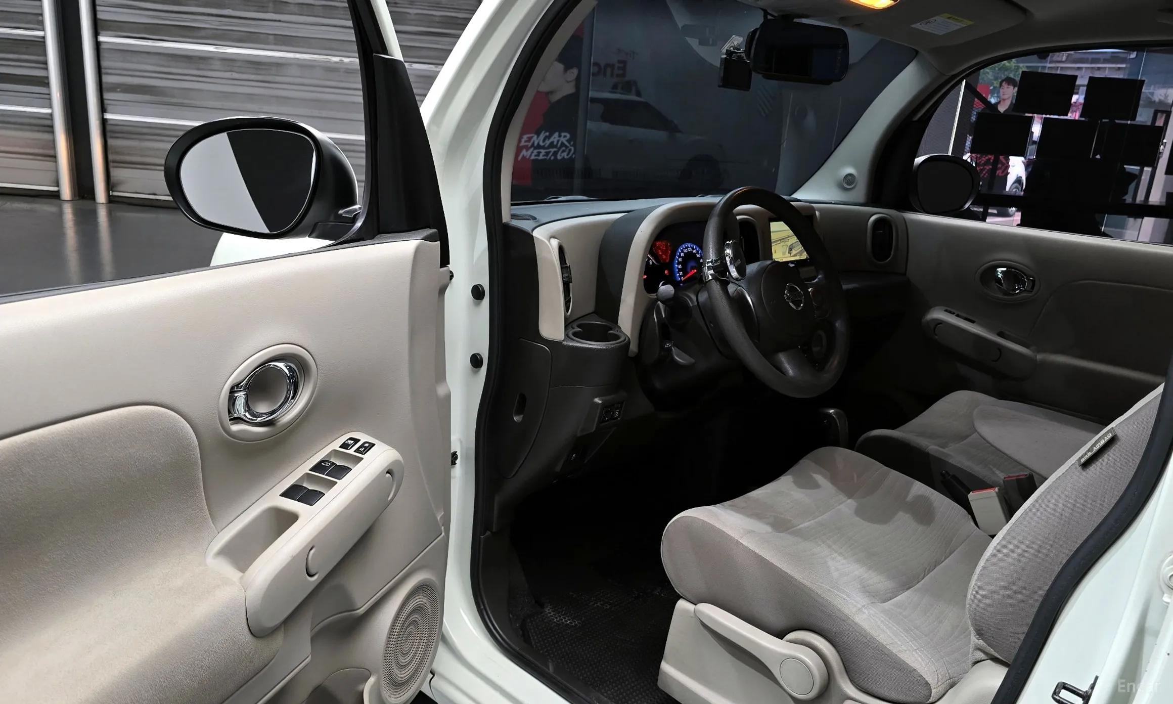 Nissan Cube превью 10
