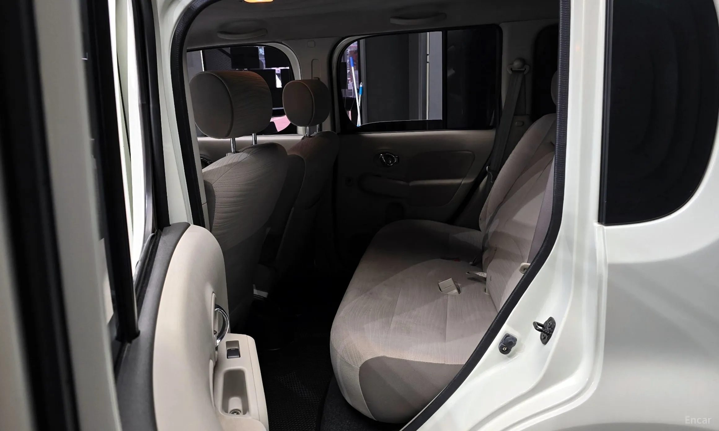 Nissan Cube превью 12