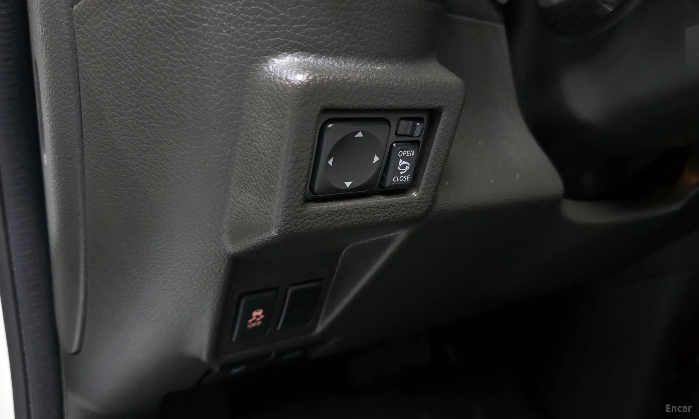 Nissan Cube превью 16