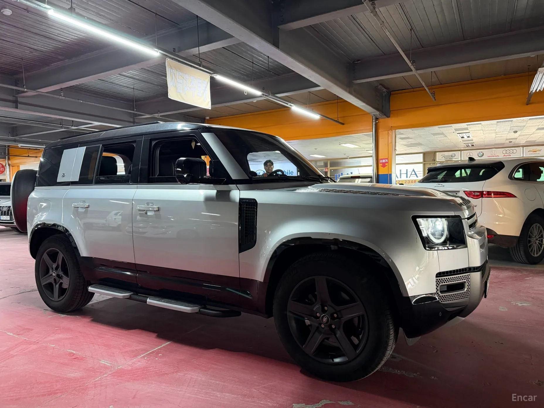 Land Rover Defender (L663) превью 3