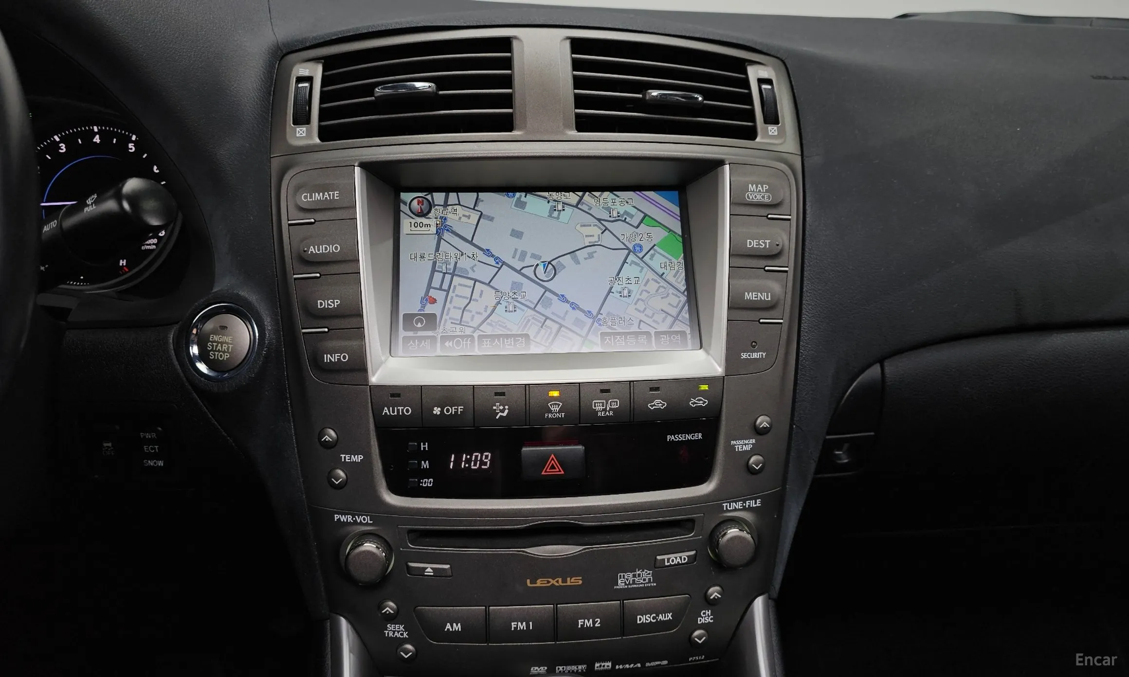 Lexus IS250 превью 14