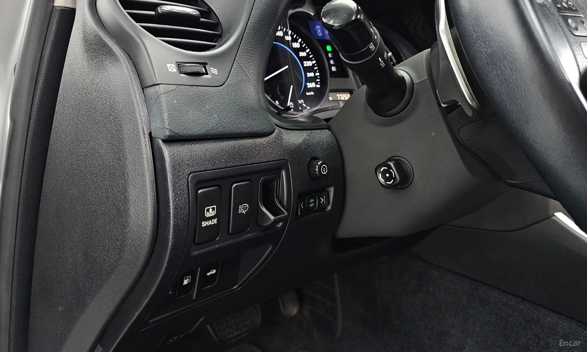 Lexus IS250 превью 18