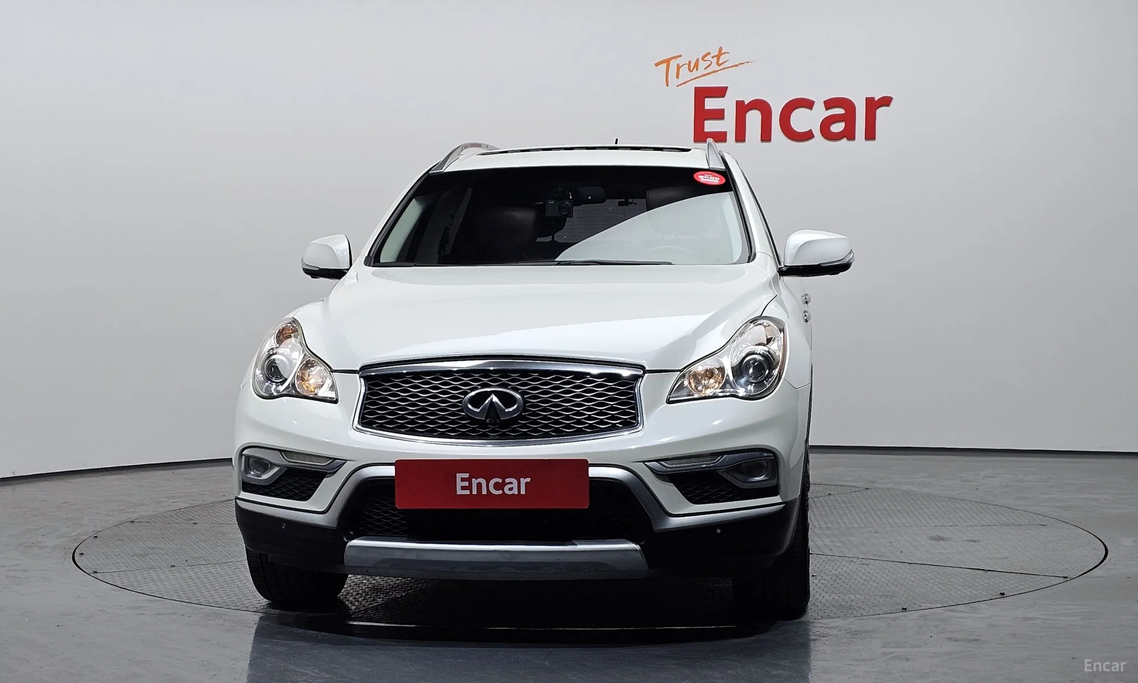 Infiniti QX50 превью 3