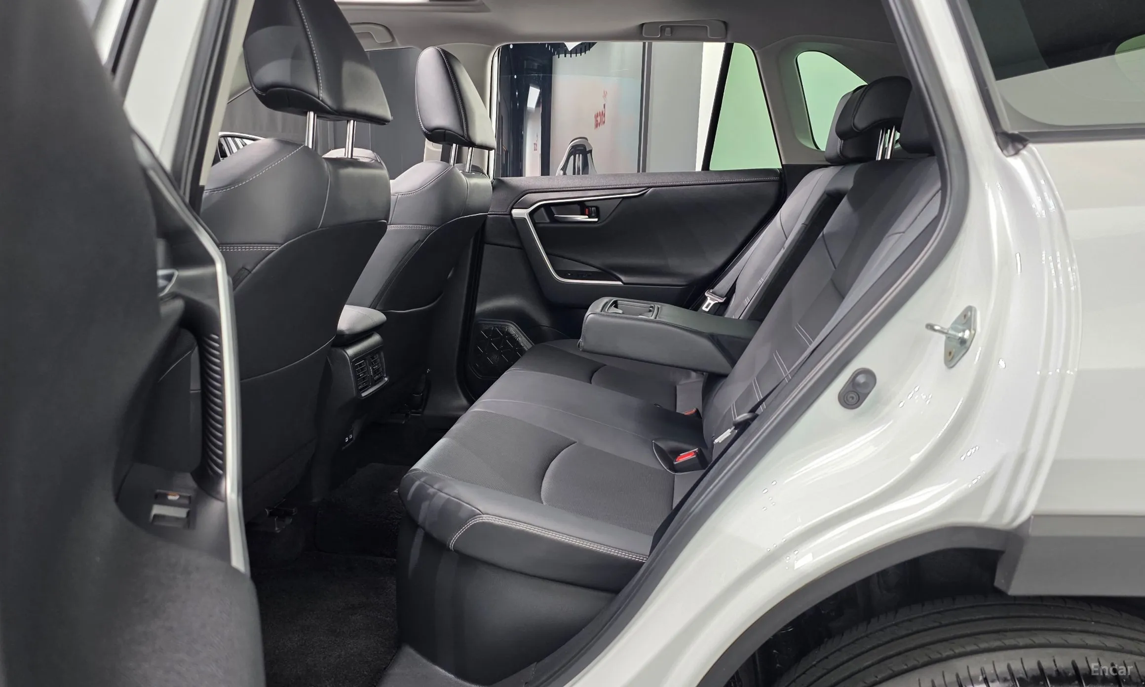 Toyota RAV4 5th Generation превью 12
