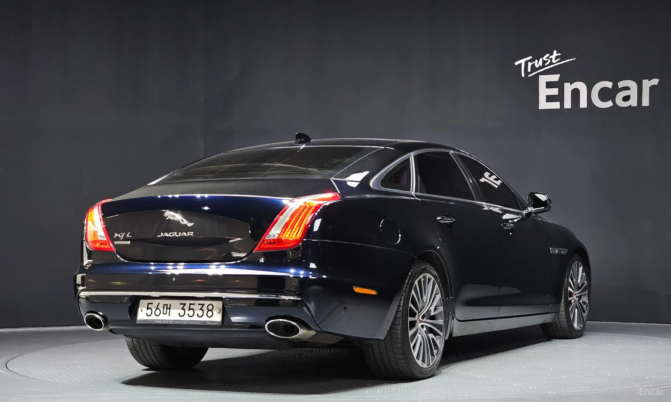 Jaguar All New XJ