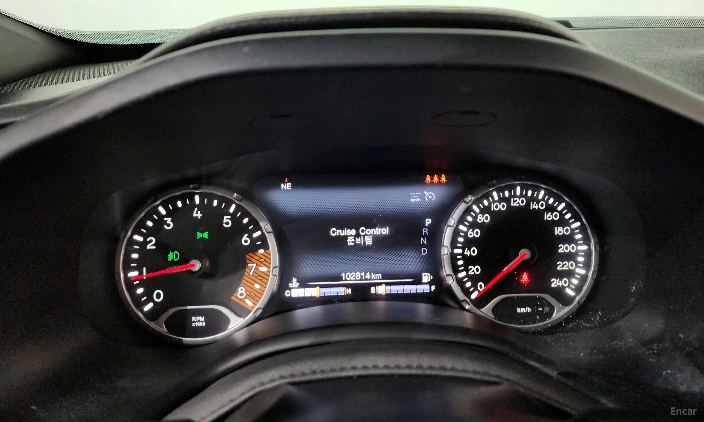 Jeep Renegade превью 8