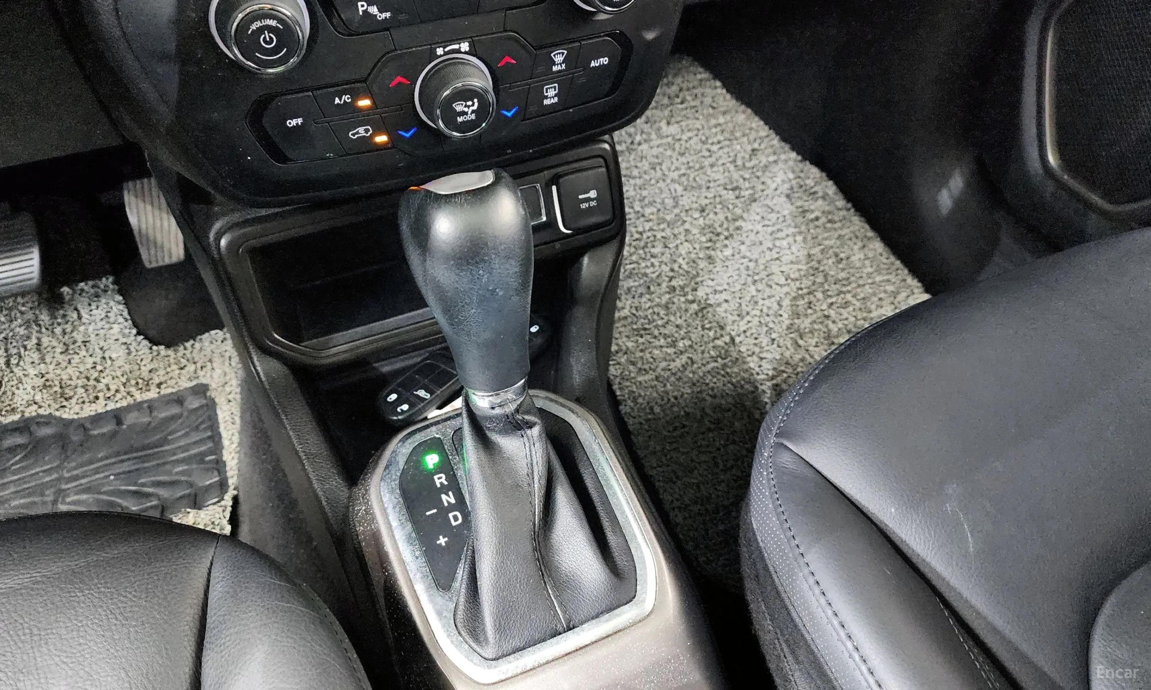 Jeep Renegade превью 9
