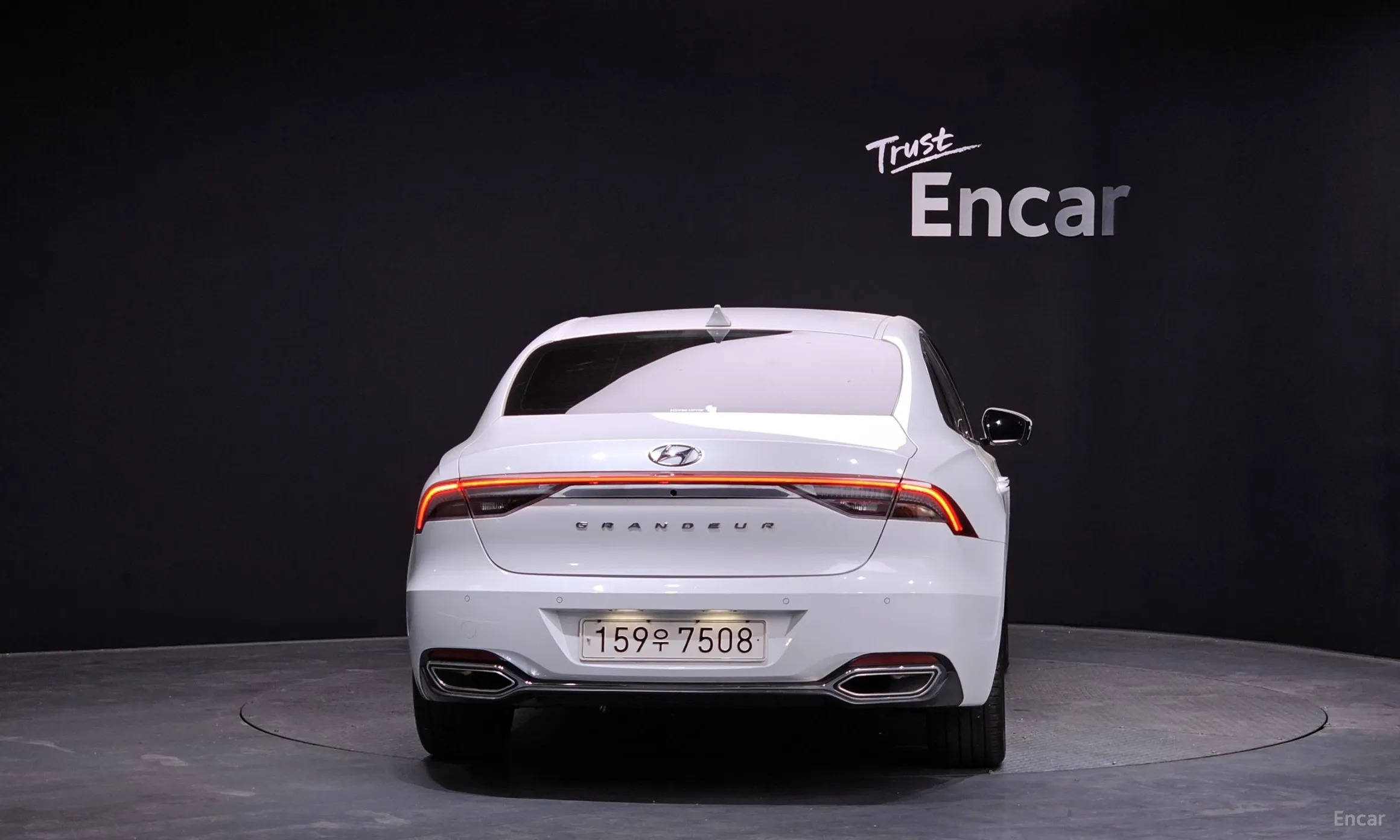 Hyundai Grandeur IG превью 4