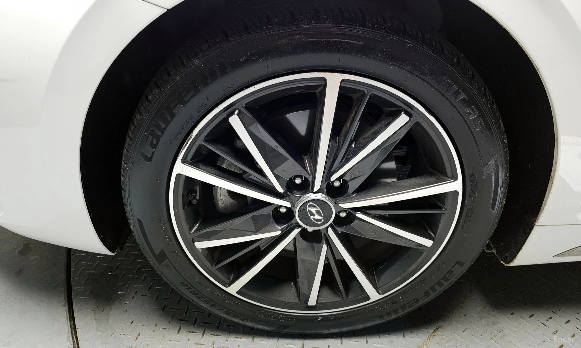 Hyundai Grandeur IG превью 5