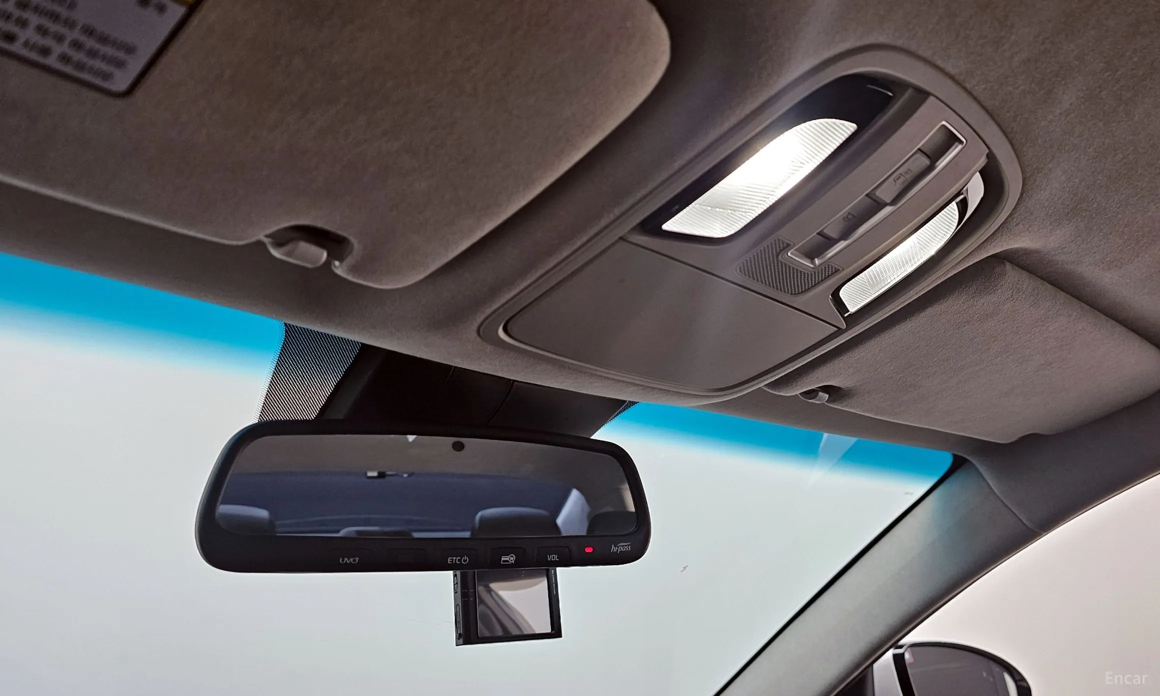Kia K7 Premier превью 16