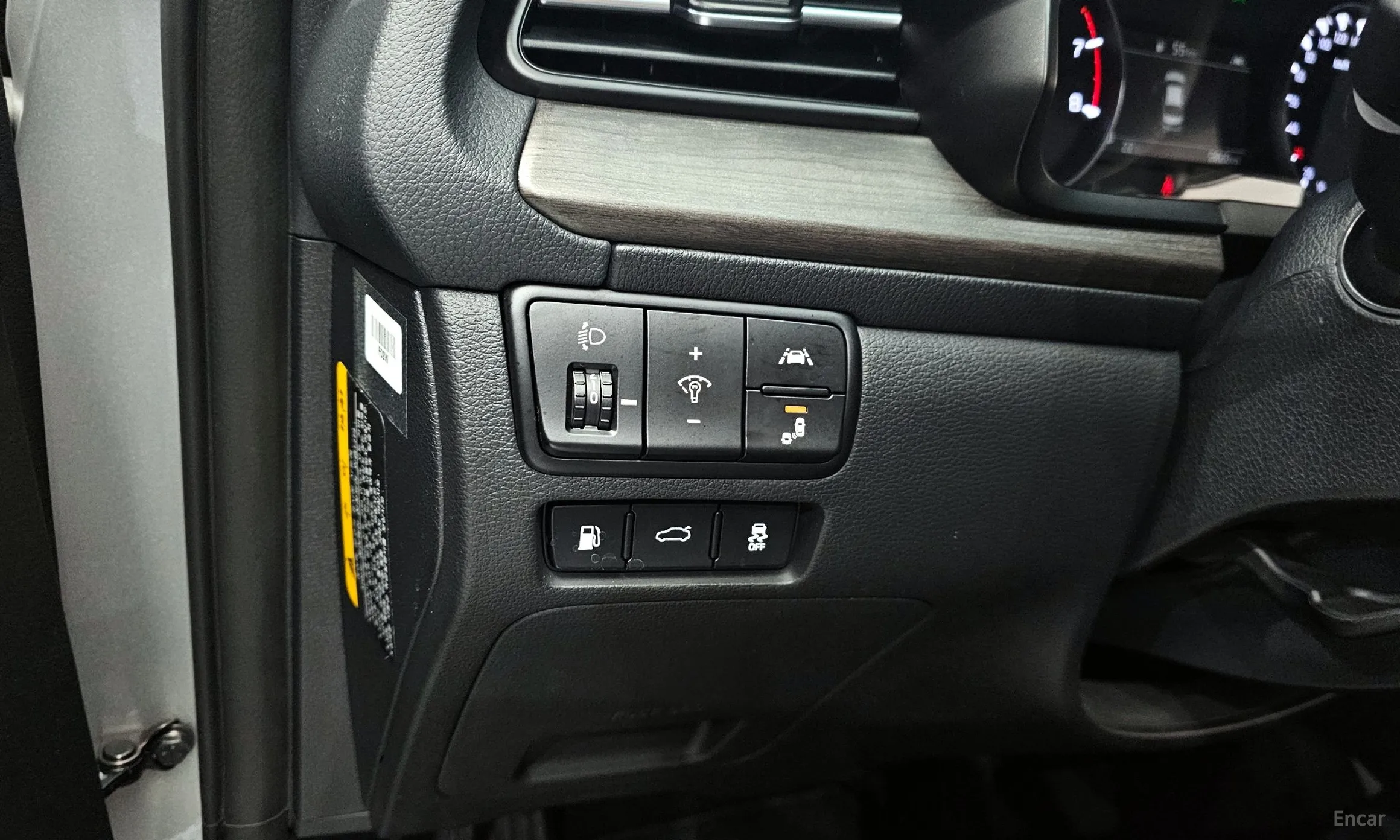 Kia K7 Premier превью 17