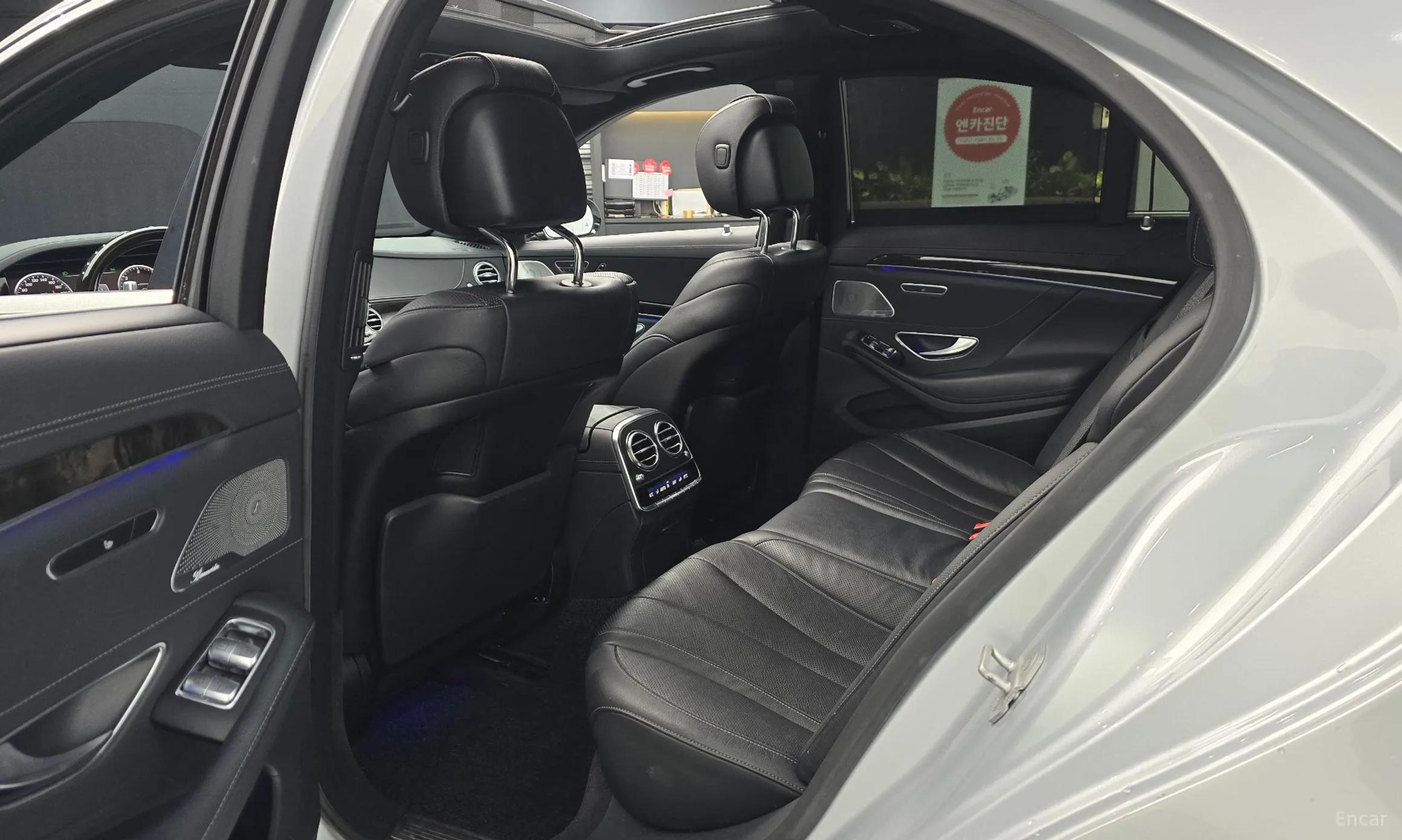 Mercedes Benz S-Class W222 превью 11