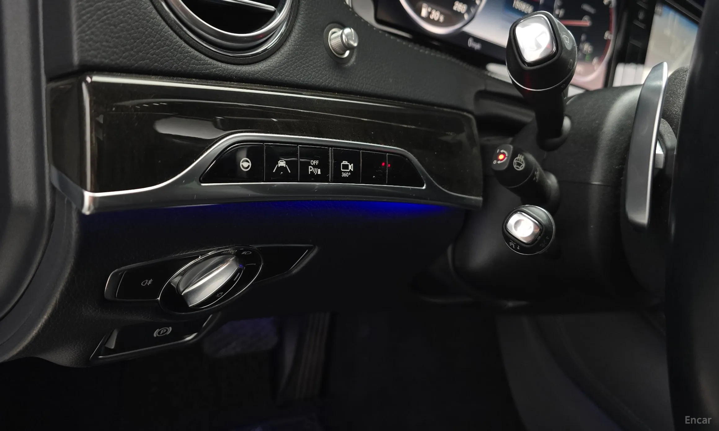 Mercedes Benz S-Class W222 превью 16