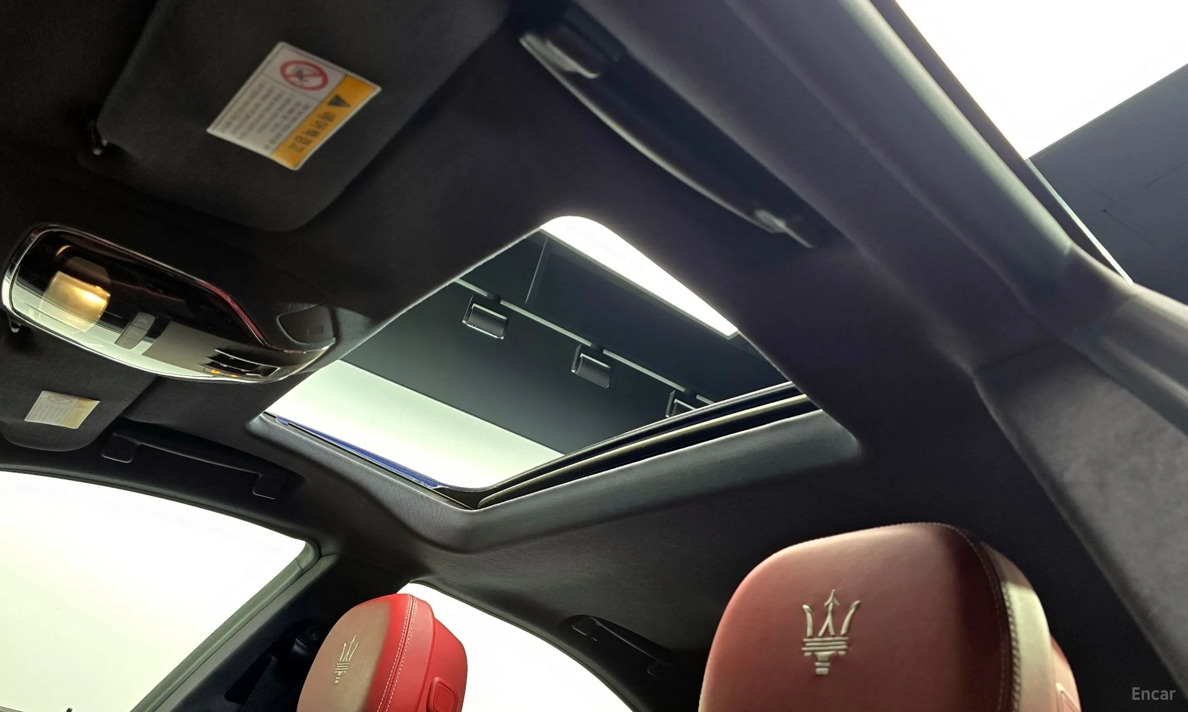 Maserati Ghibli превью 18