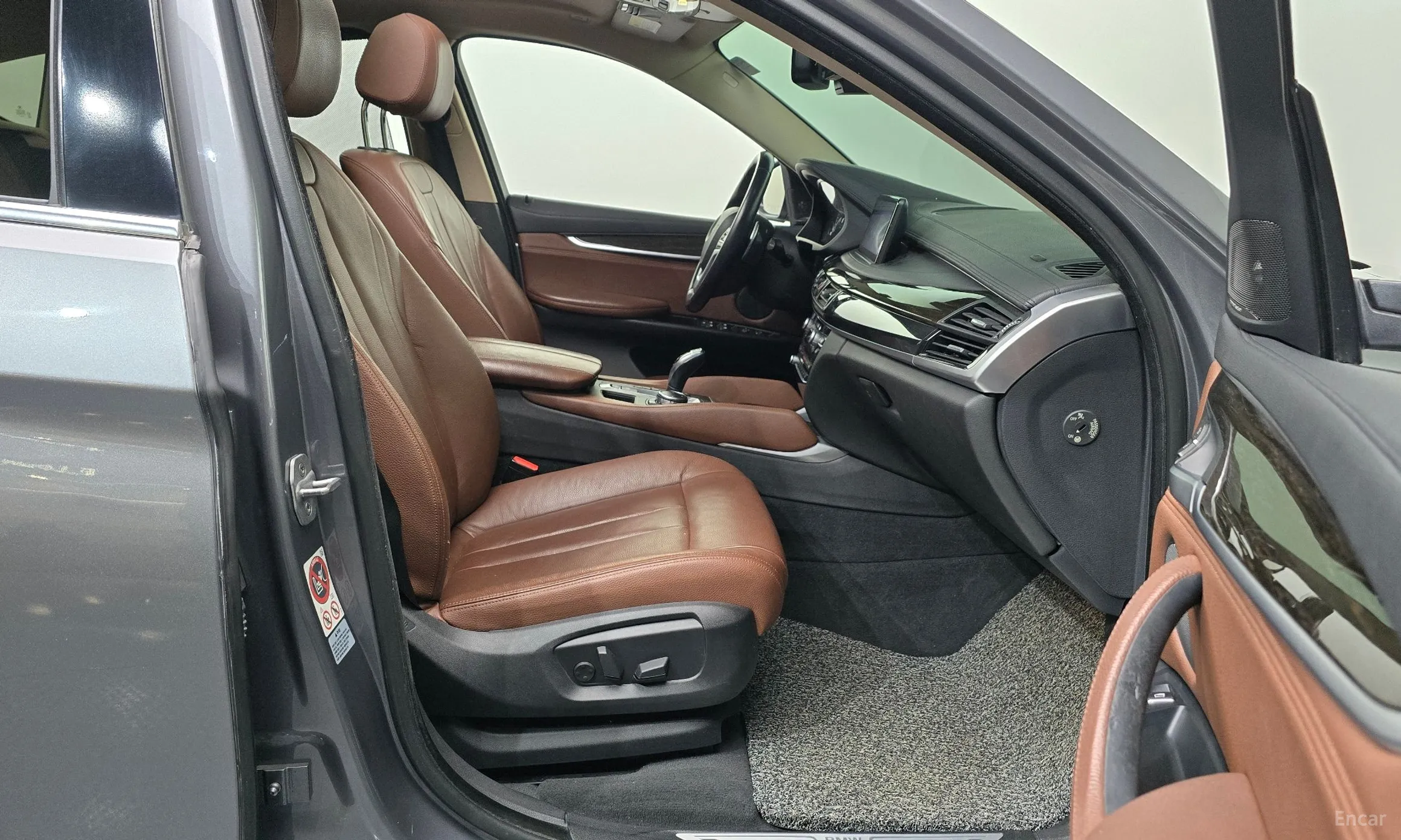 BMW X6 (F16) превью 11