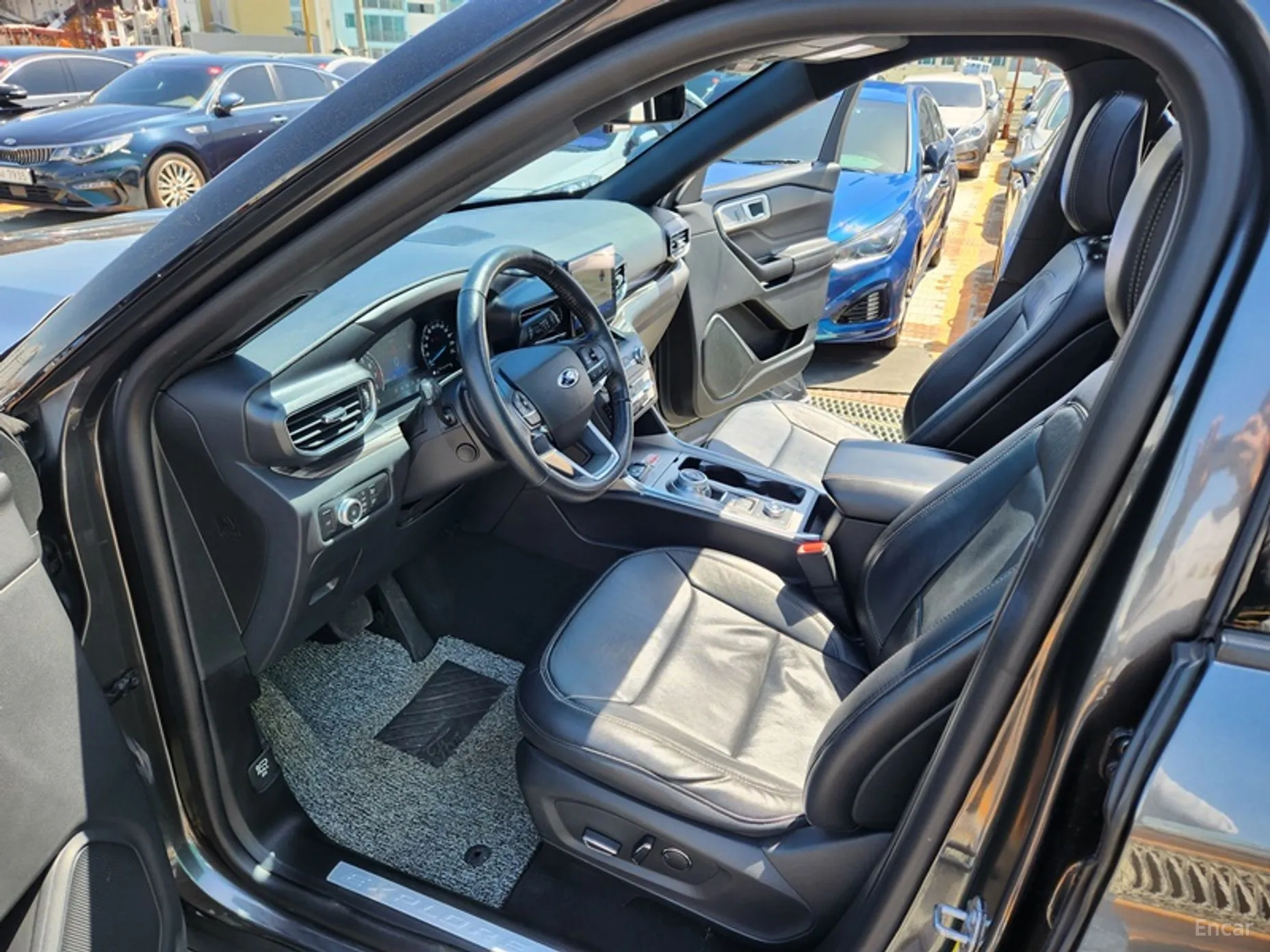 Ford Explorer 6th Generation превью 12