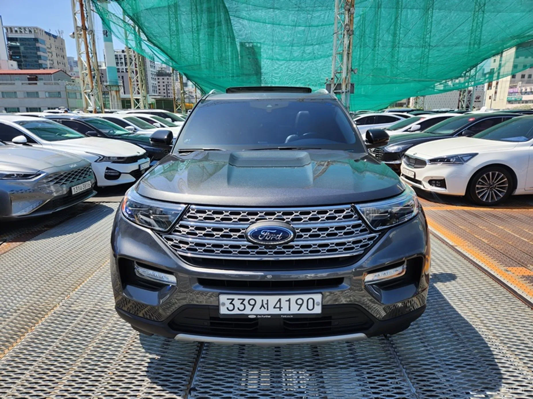 Ford Explorer 6th Generation превью 2