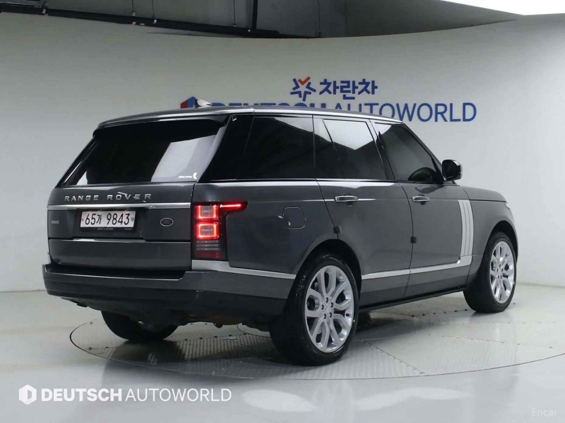 Land Rover Range Rover 4th Generation превью 2