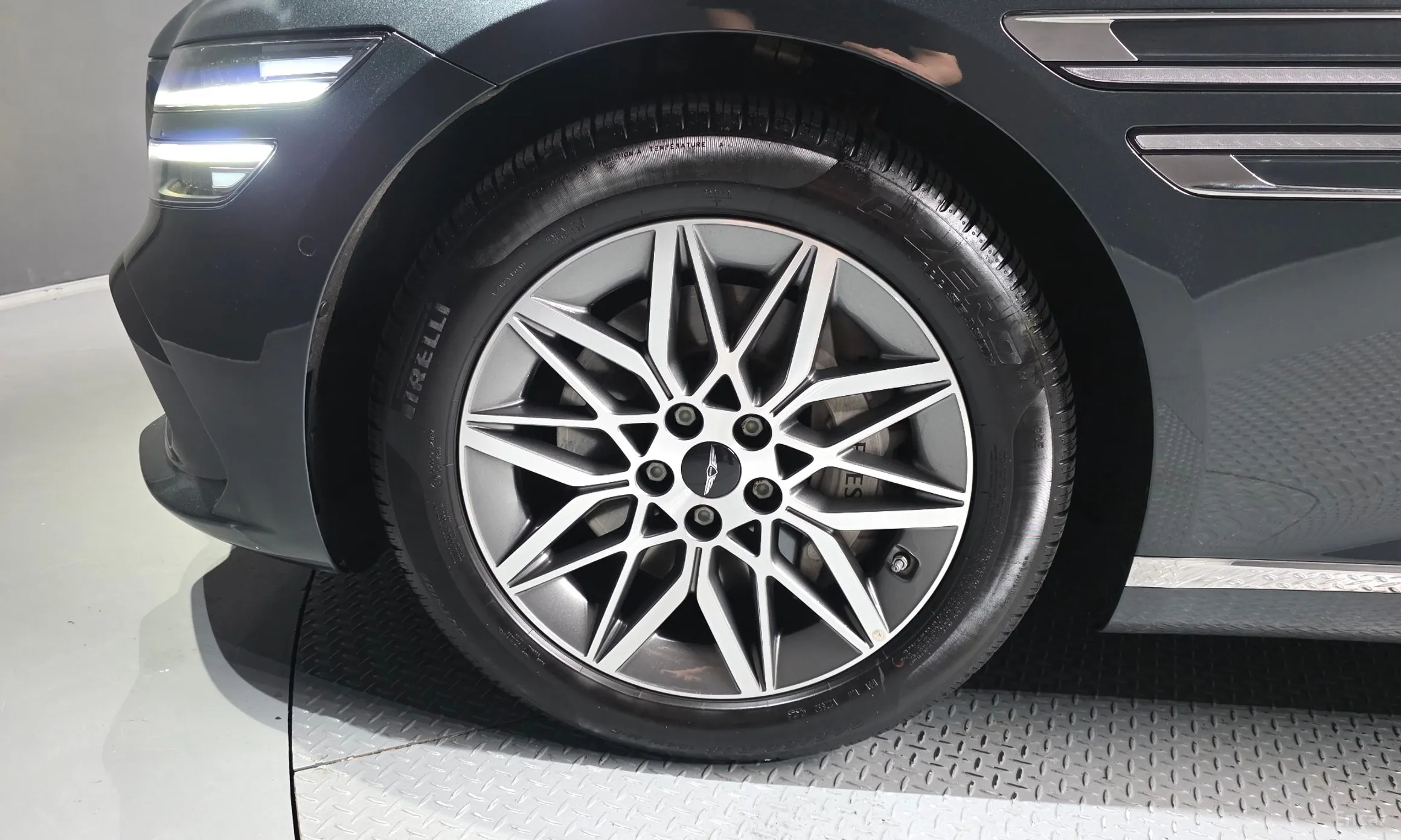 Genesis G80 (RG3) превью 5