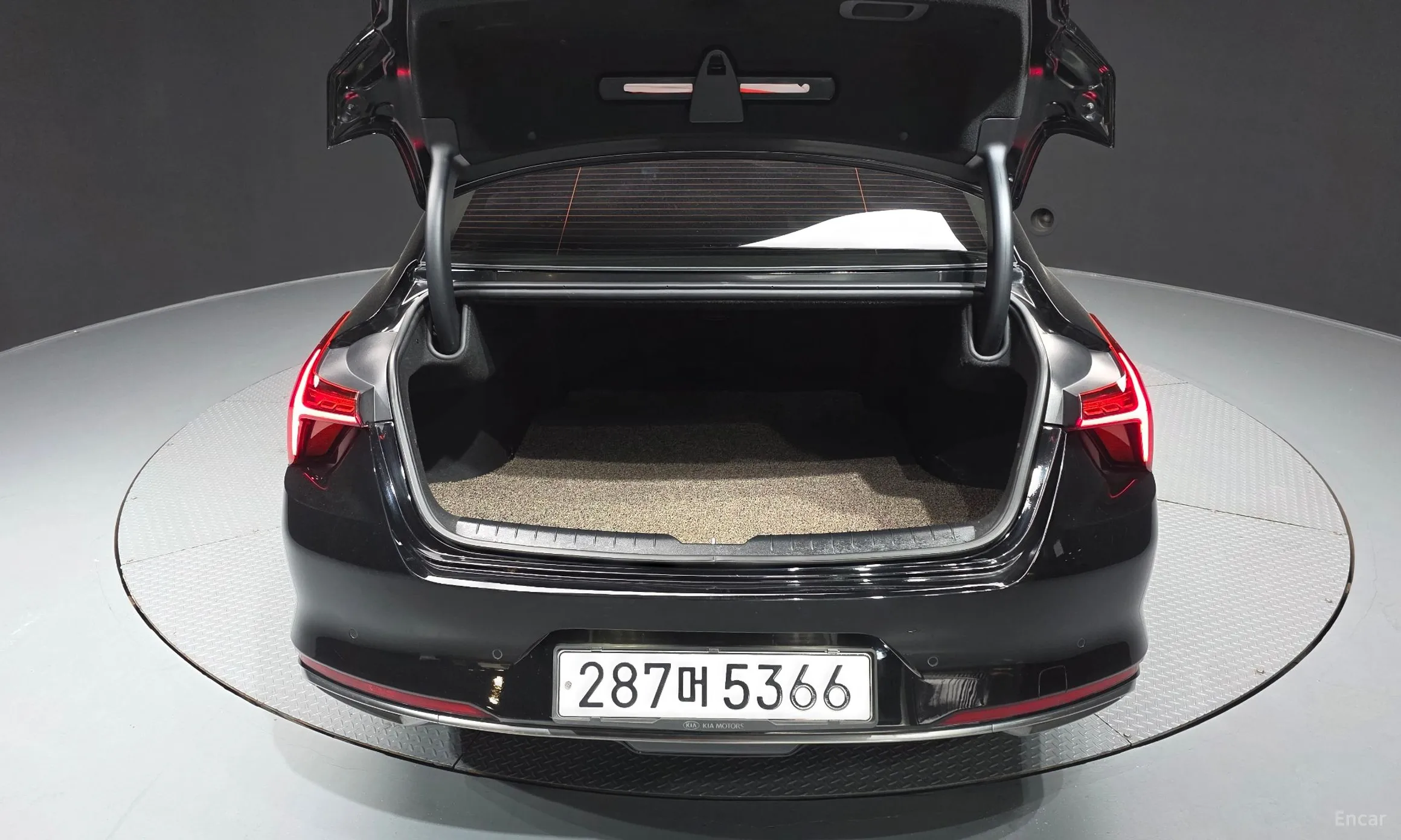 Kia K8 превью 20