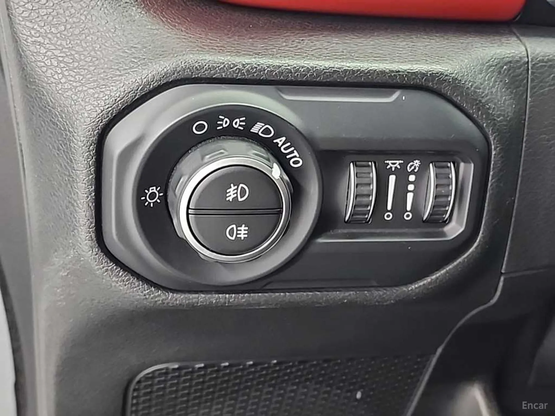 Jeep Wrangler (JL) превью 17