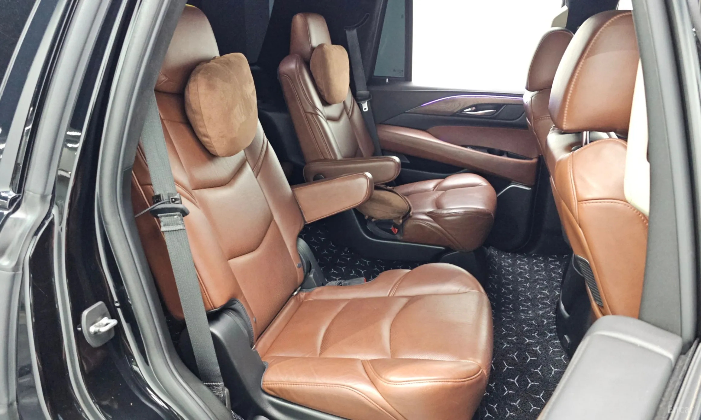 Cadillac Escalade превью 12
