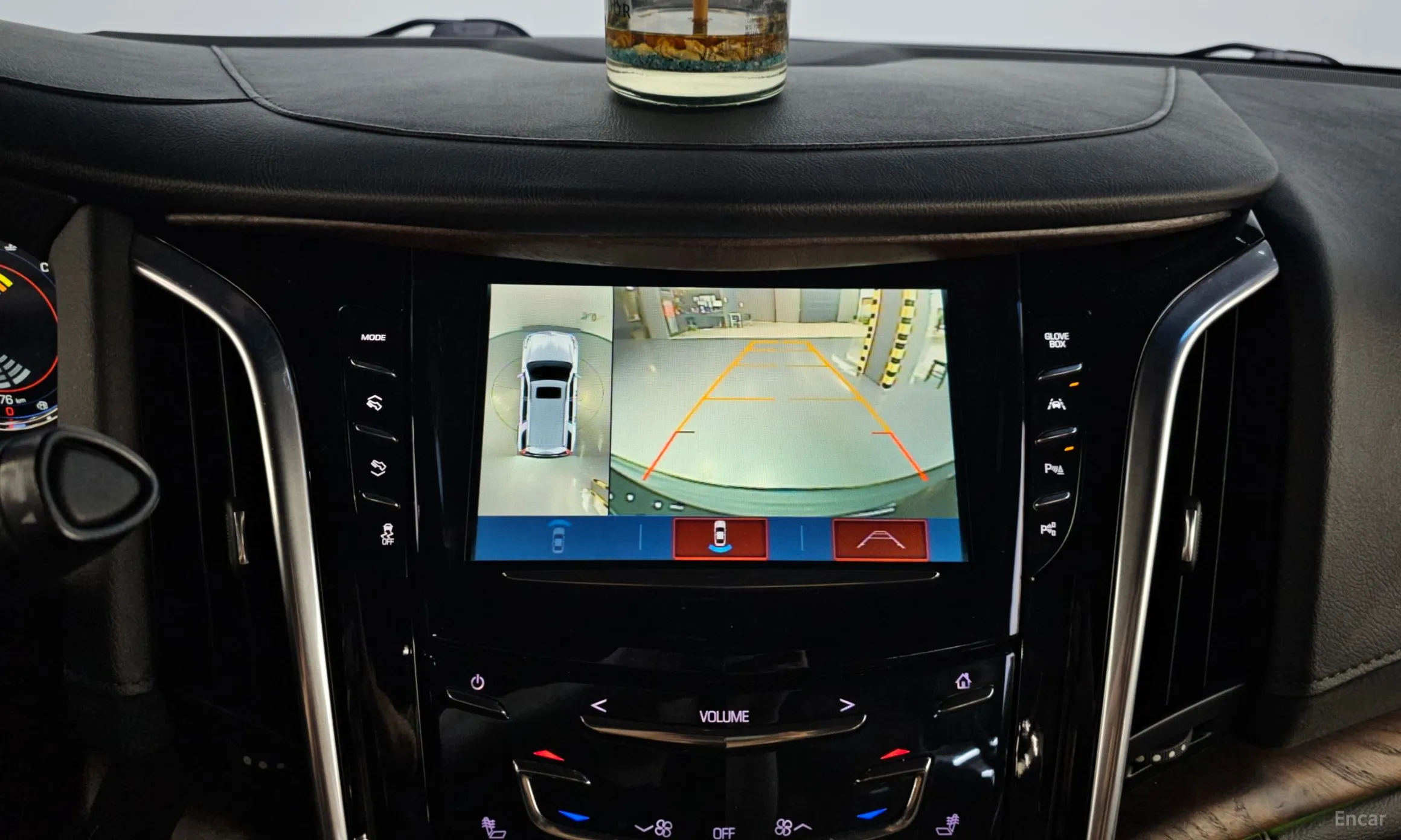 Cadillac Escalade превью 16