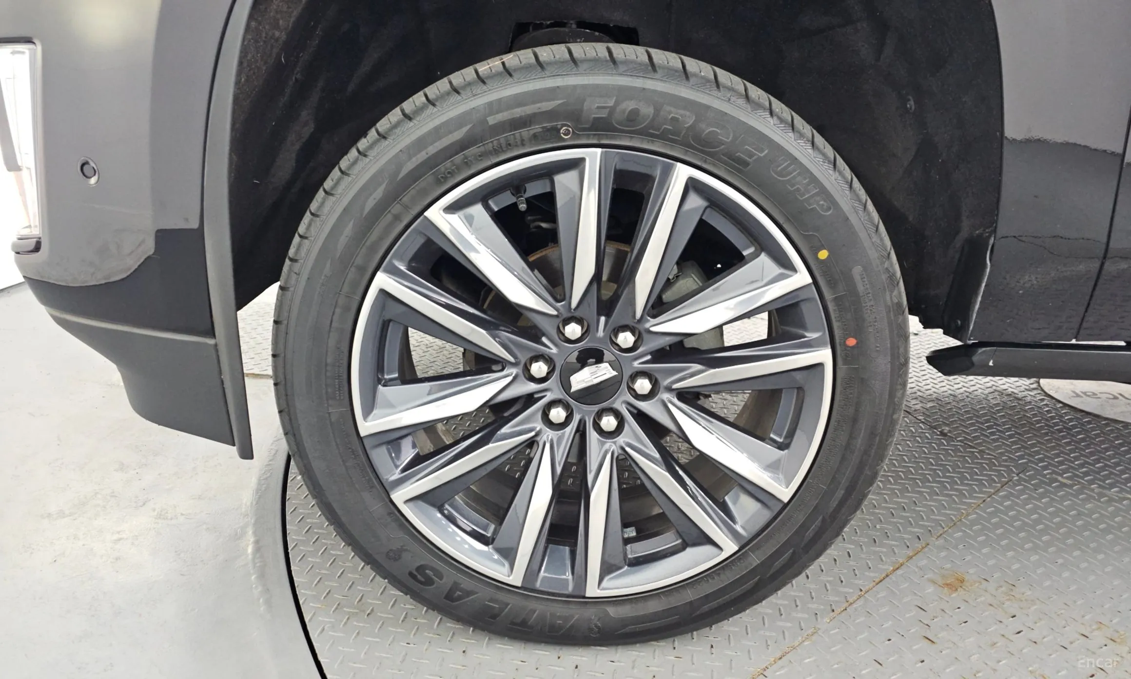 Cadillac Escalade превью 5