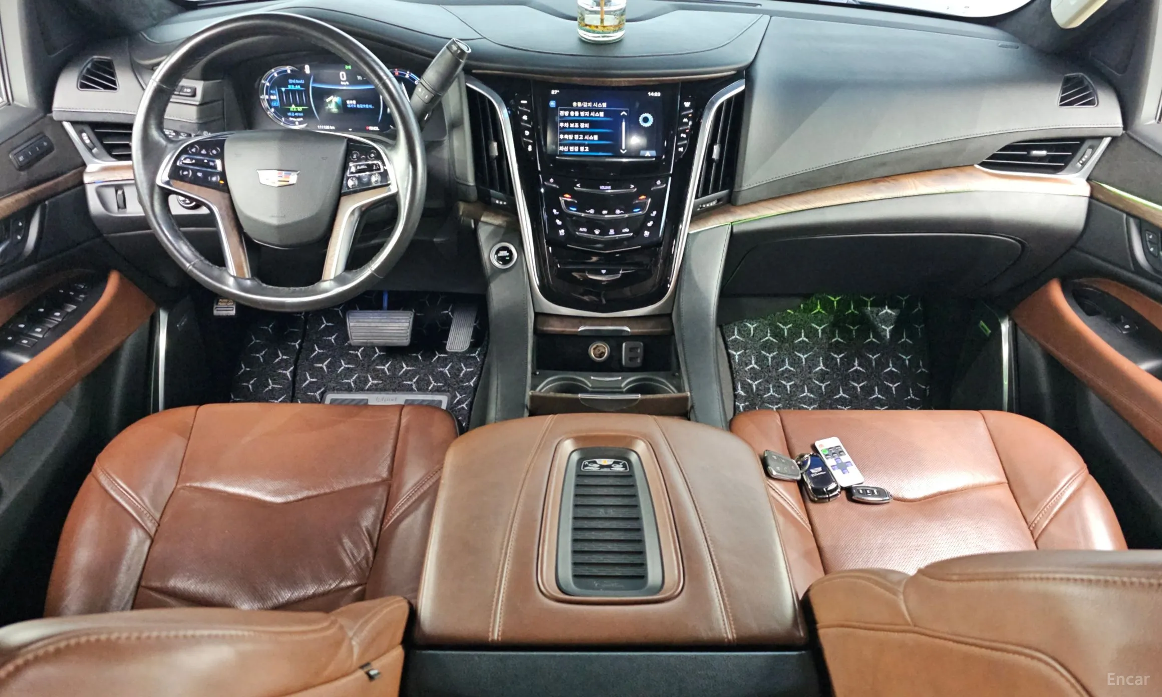 Cadillac Escalade превью 7