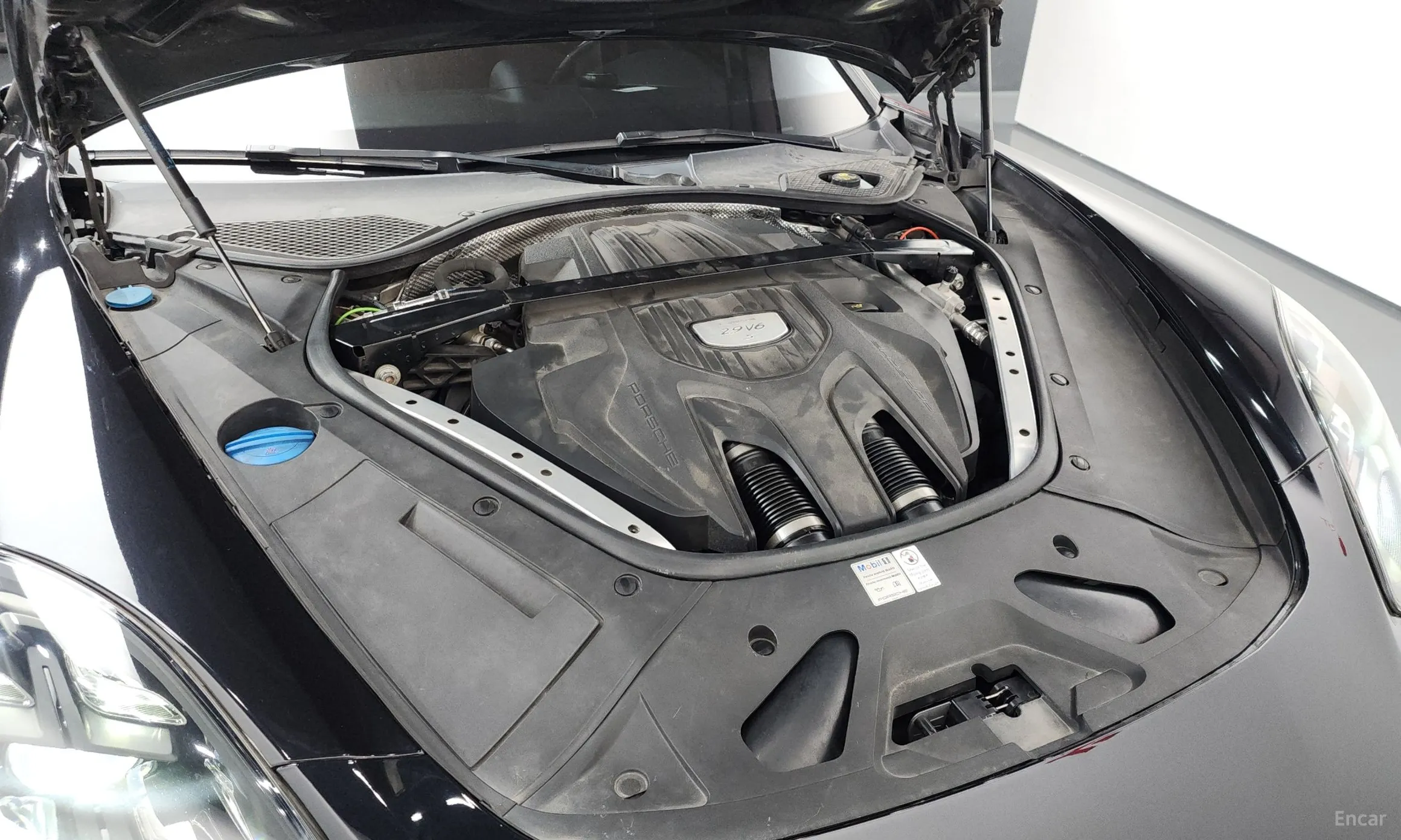 Porsche Panamera (971) превью 6