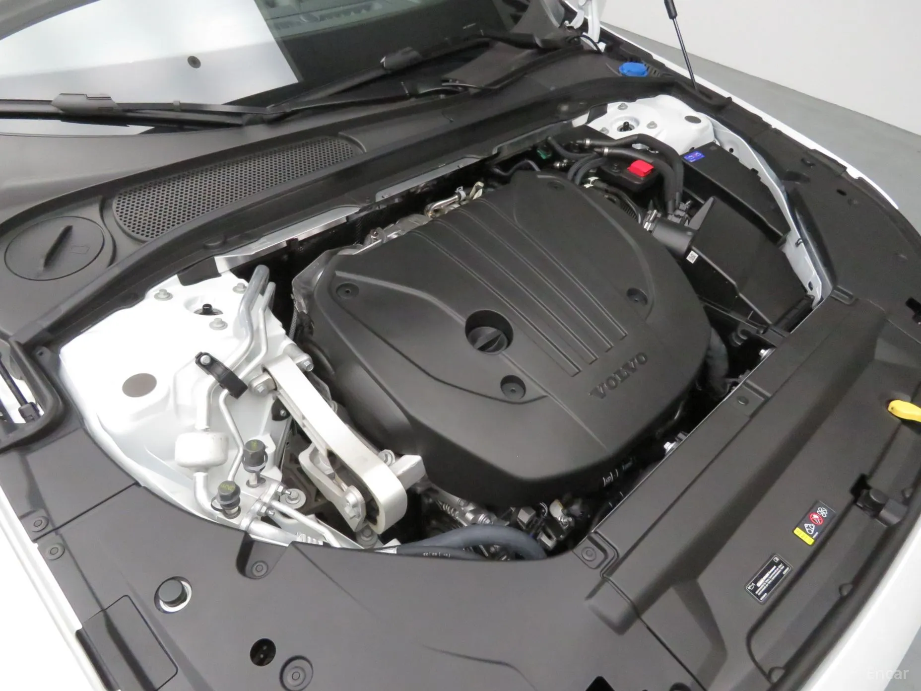 Volvo S90 превью 5