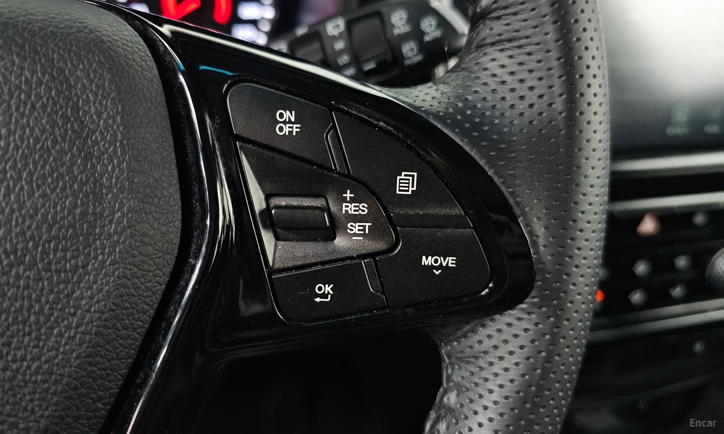 KG Mobility (SsangYong) Berry New Tivoli превью 14
