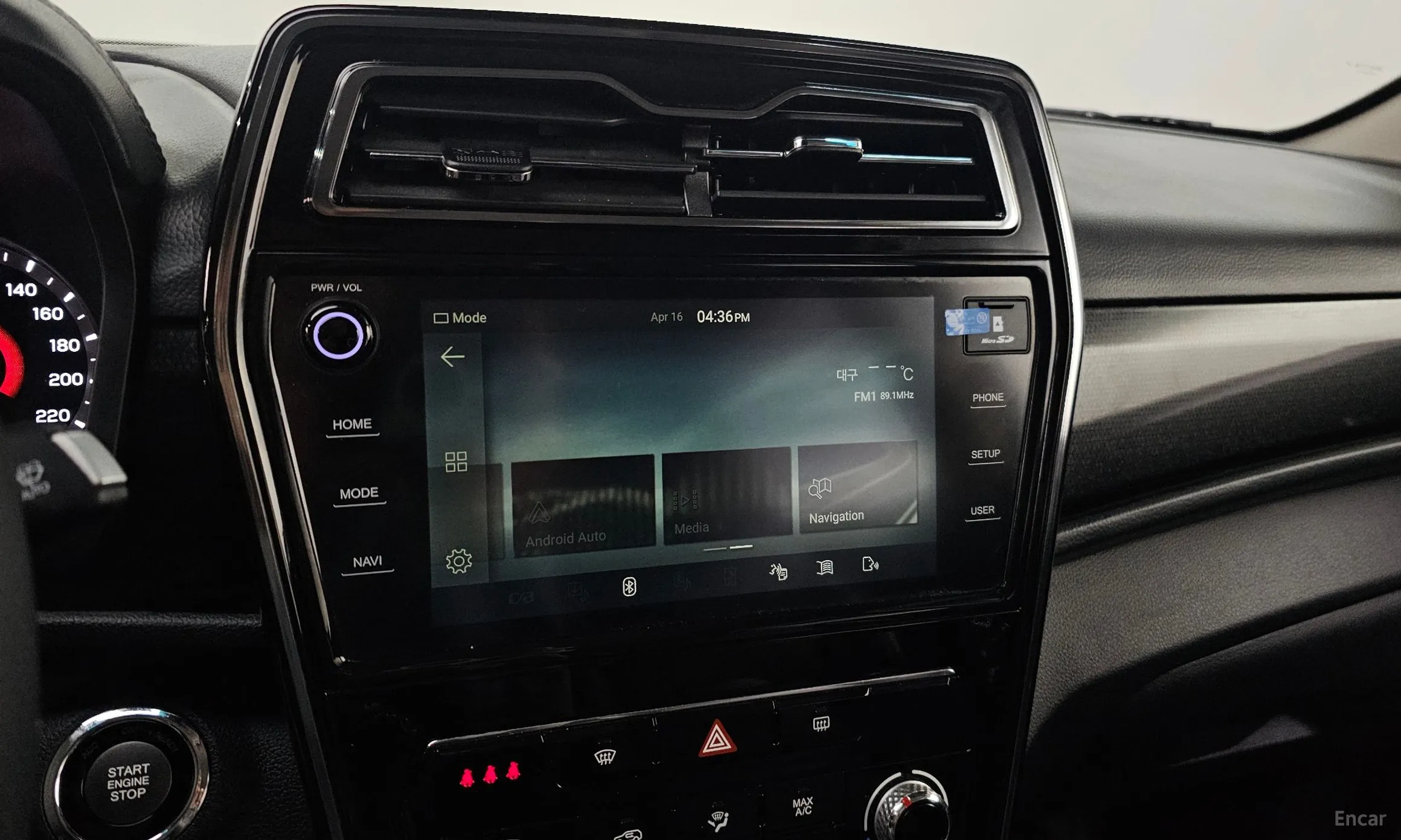 KG Mobility (SsangYong) Berry New Tivoli превью 15