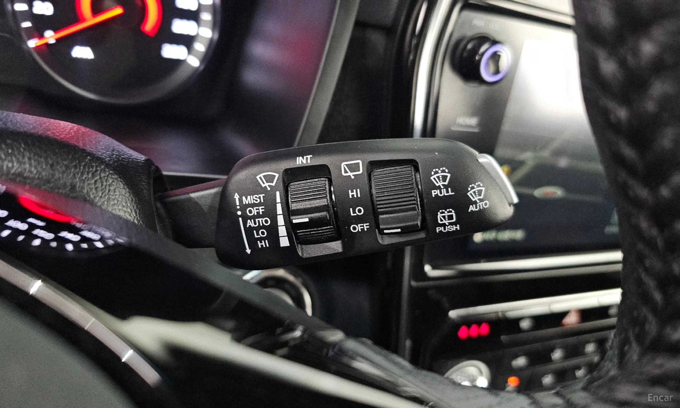 KG Mobility (SsangYong) Berry New Tivoli превью 19