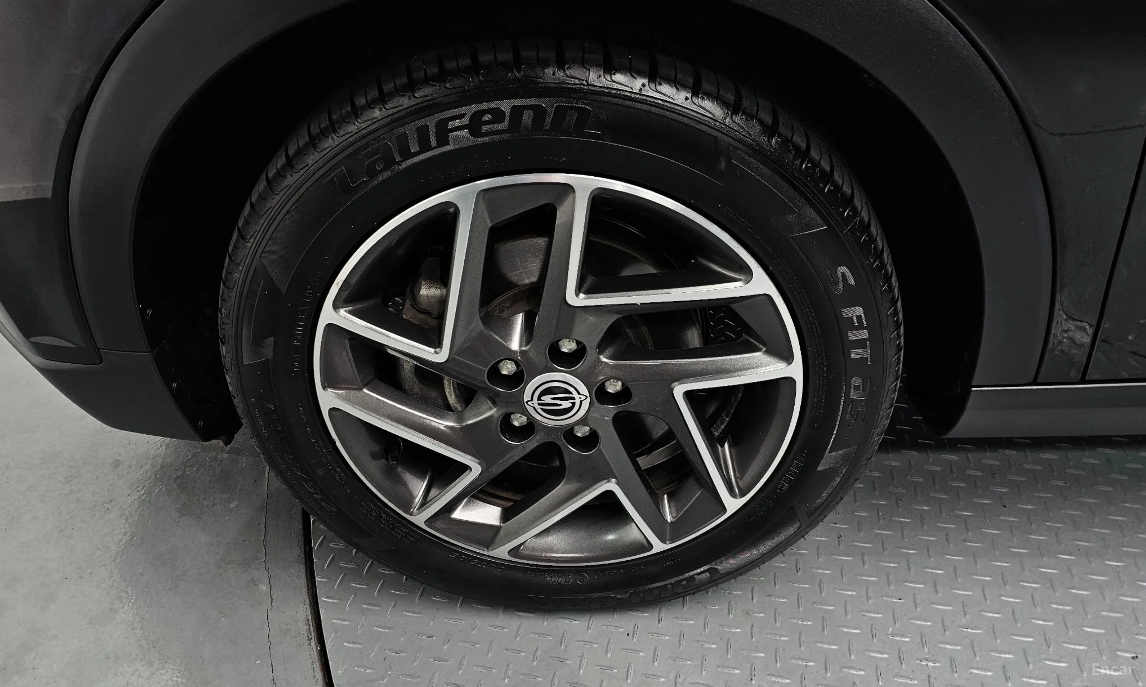 KG Mobility (SsangYong) Berry New Tivoli превью 5