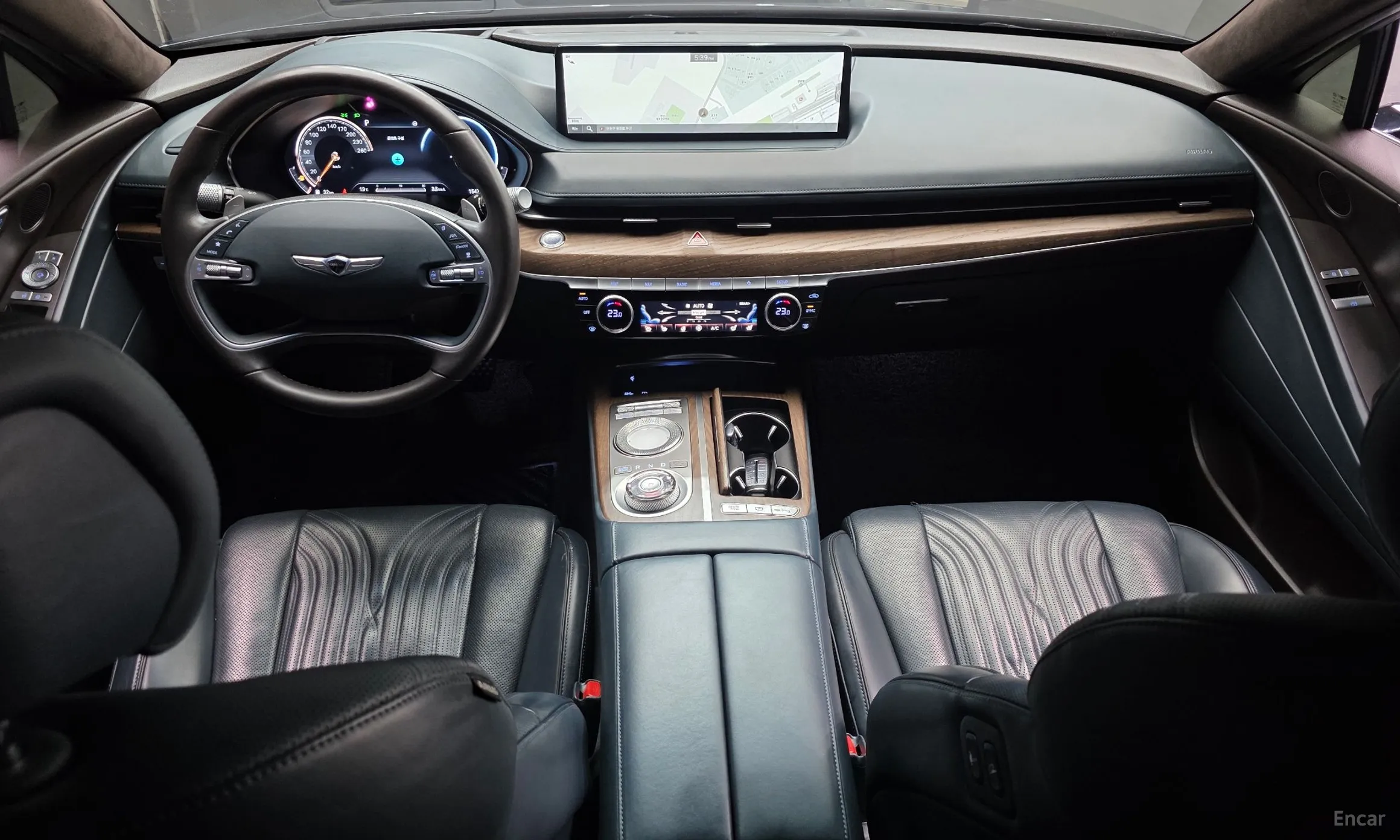 Genesis G80 (RG3) превью 7