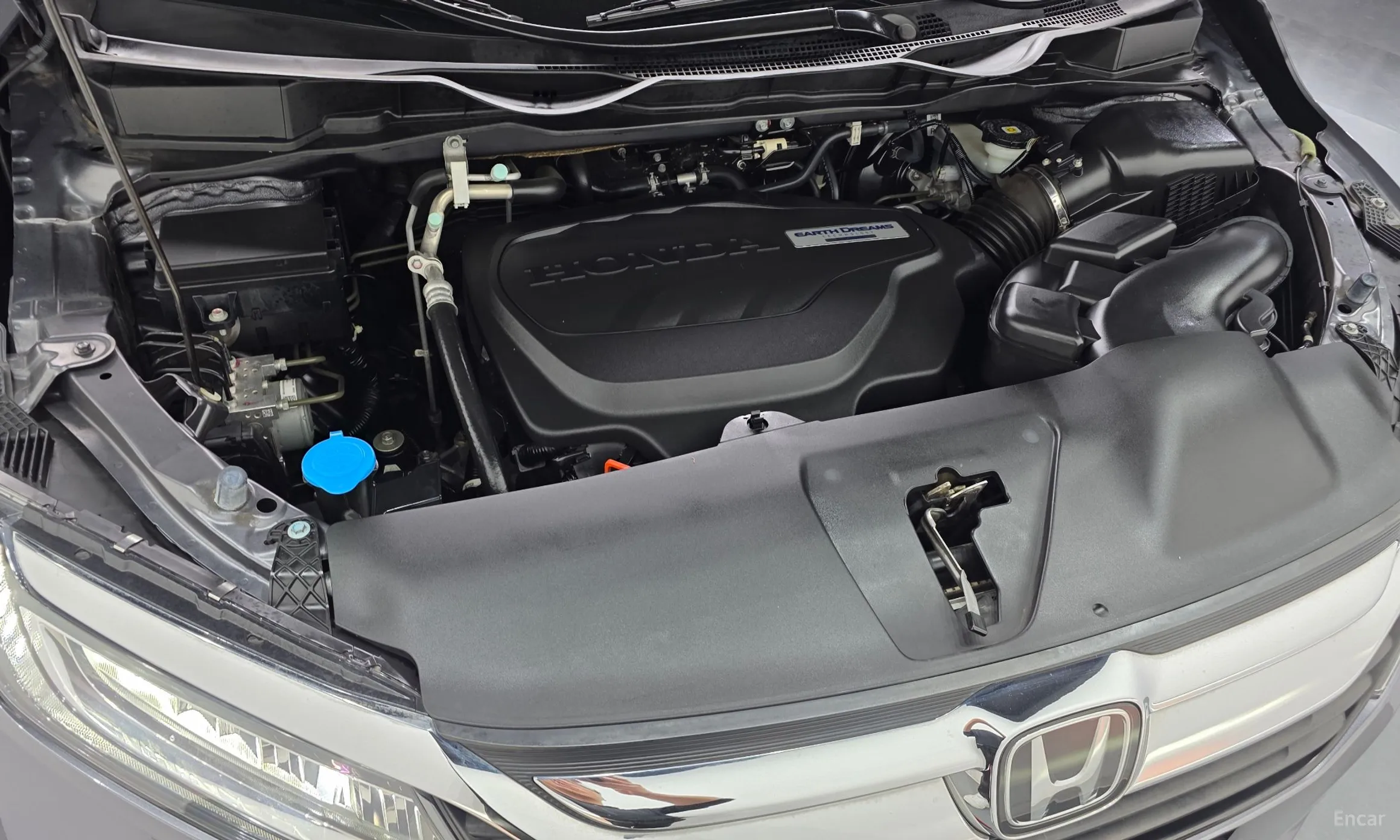 Honda Odyssey превью 6
