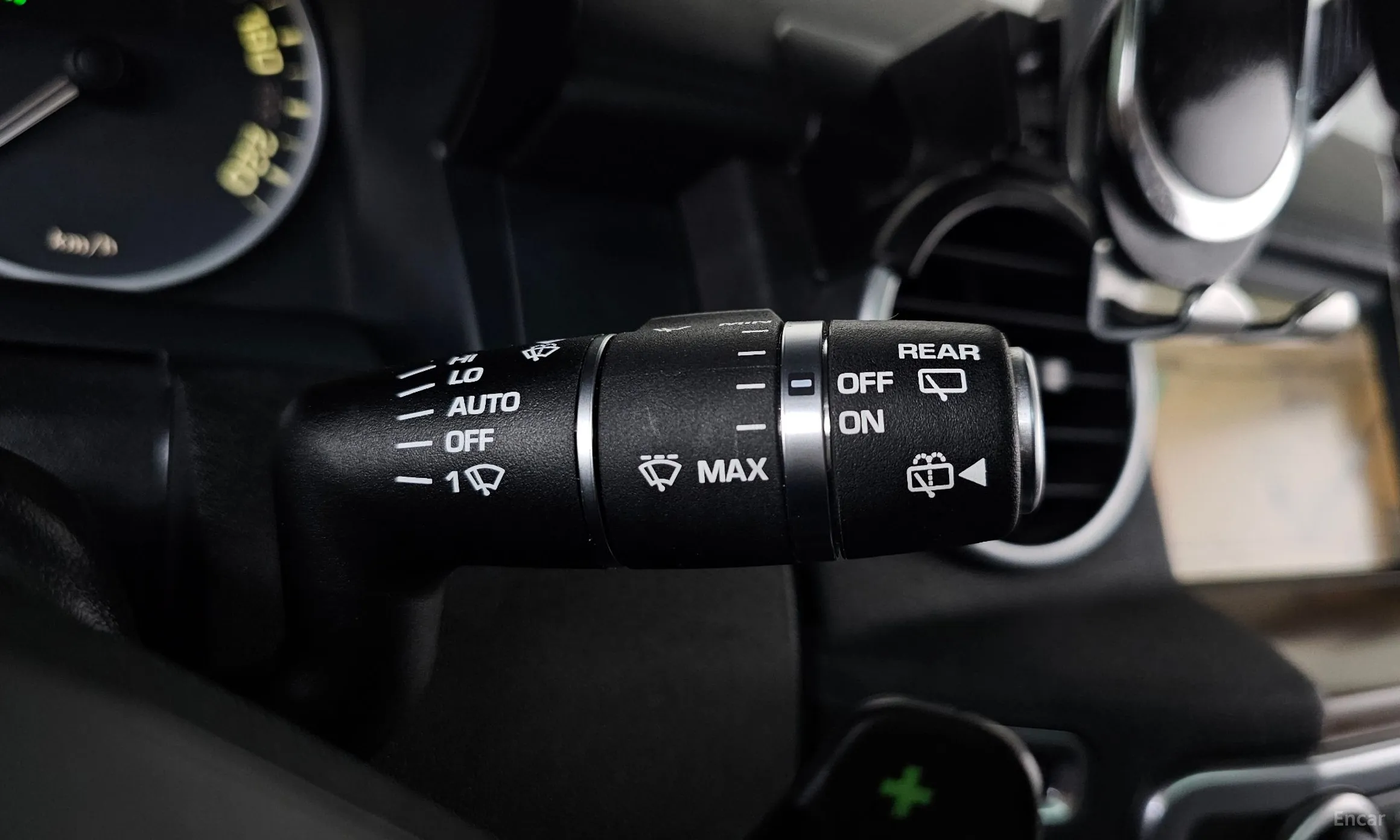 Land Rover Discovery 4 превью 16