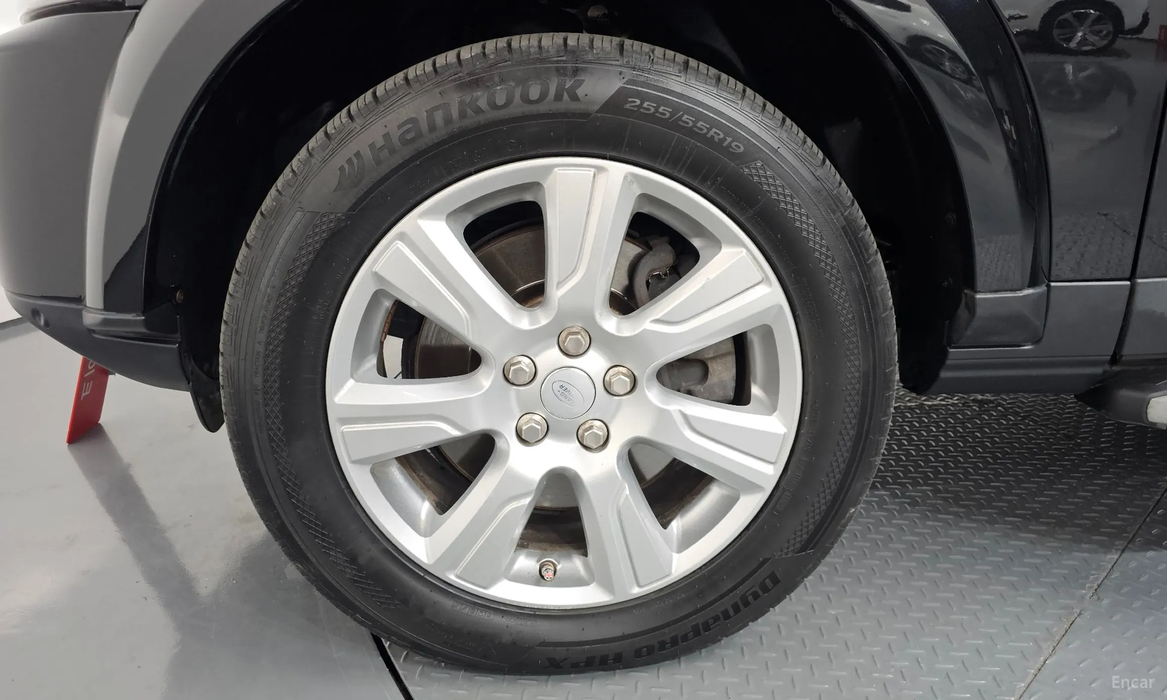 Land Rover Discovery 4 превью 5